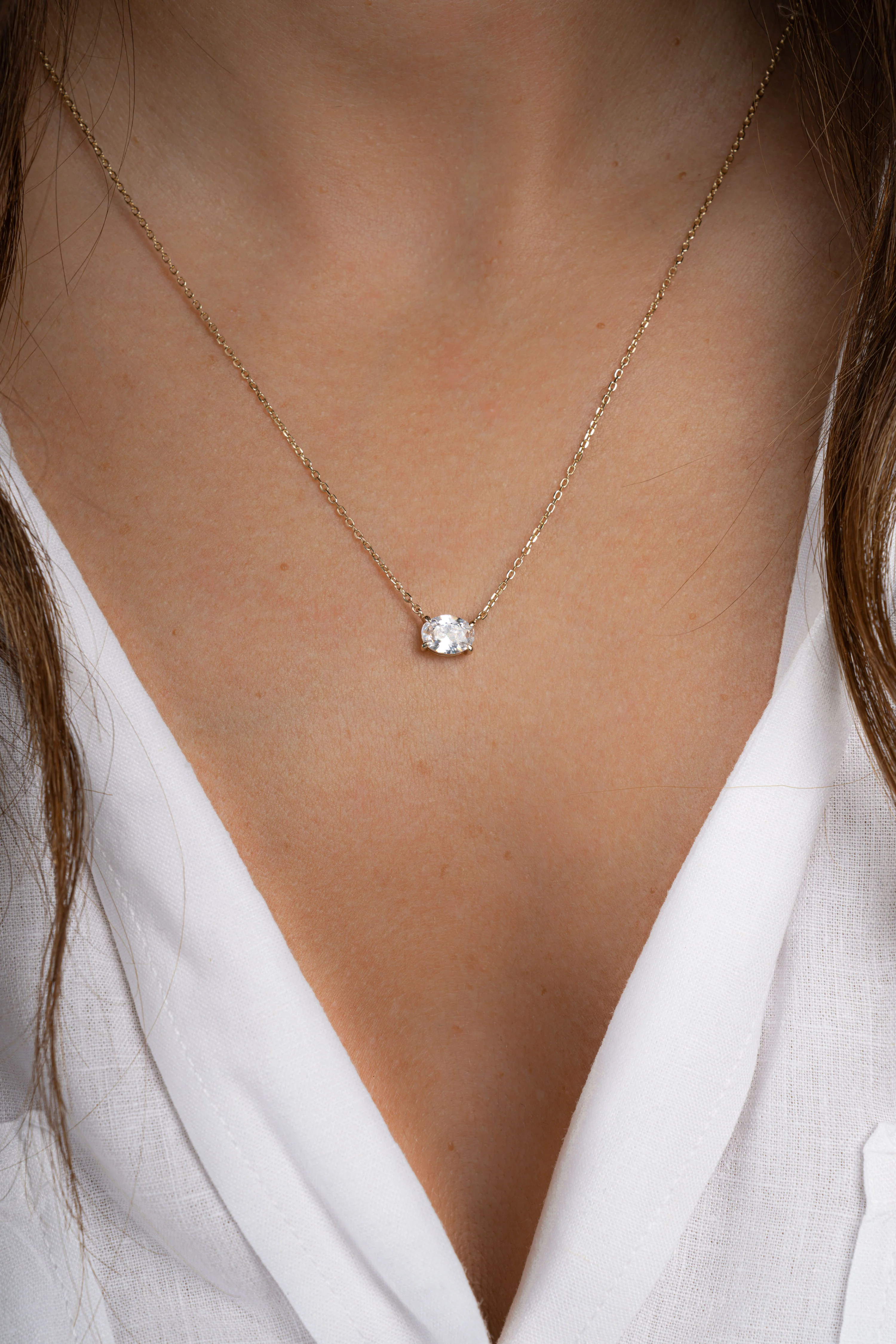 Oval Pendant Necklace - Image 2