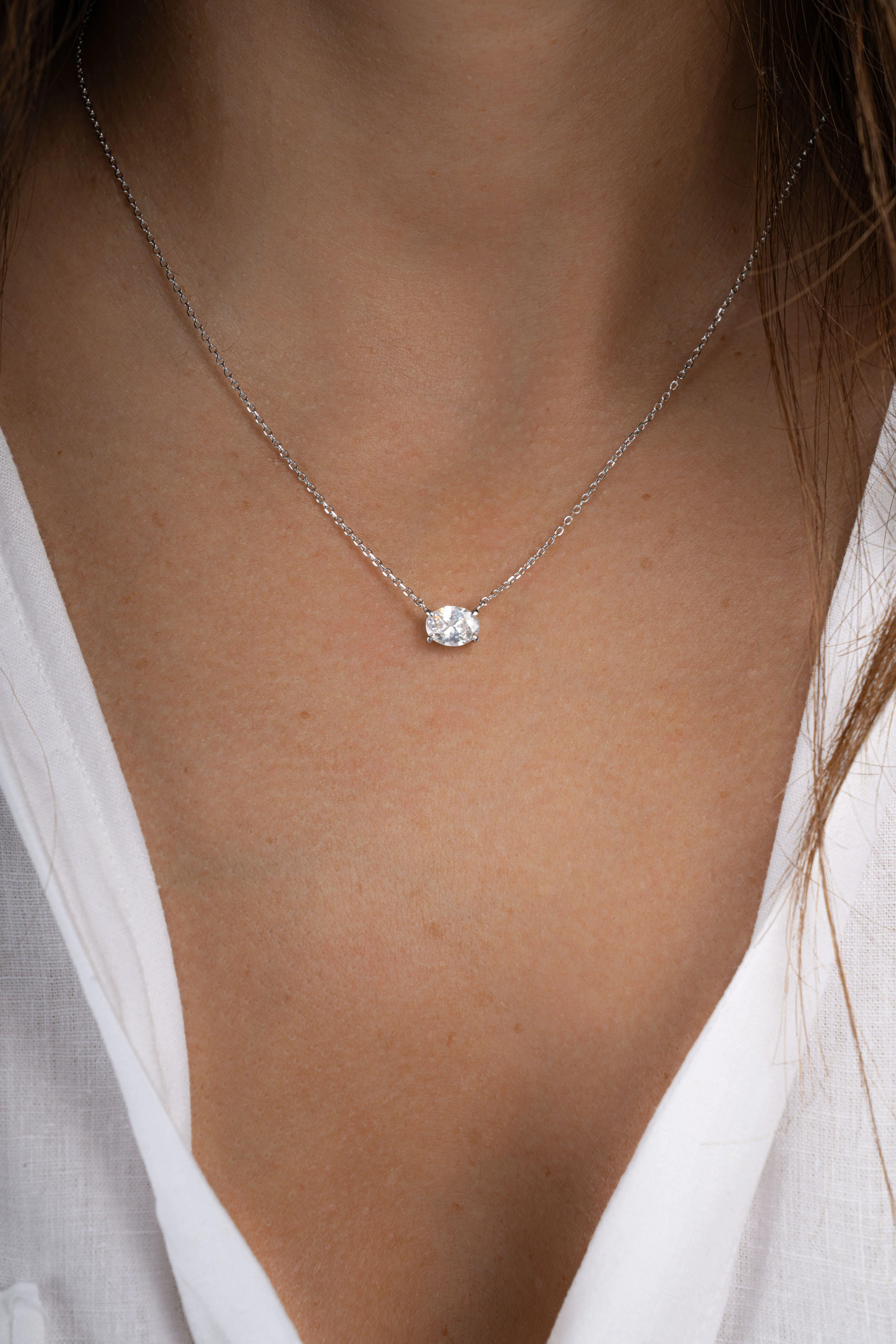 Oval Pendant Necklace - Image 4