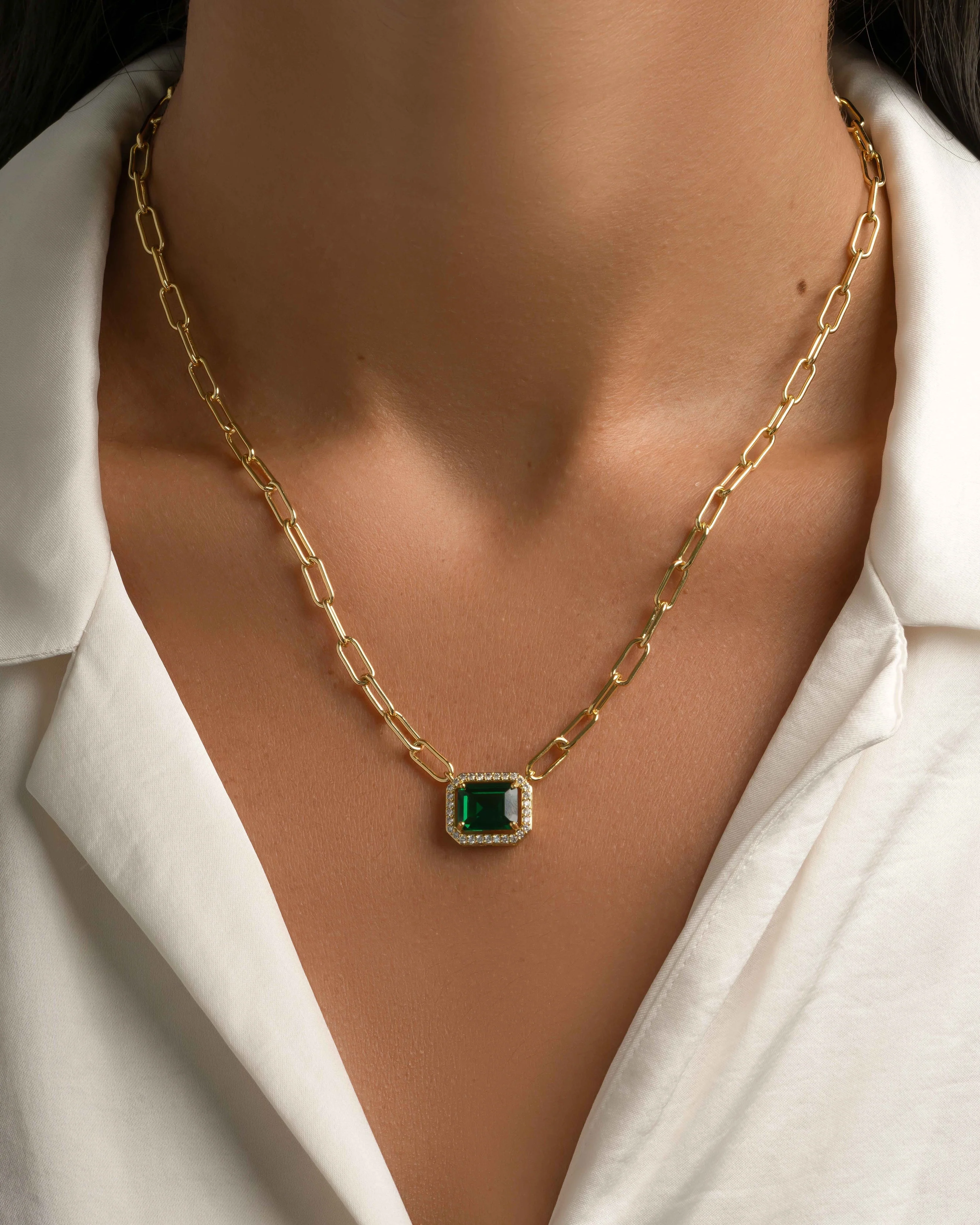 Paperclip Emerald Pendant Necklace - Image 2