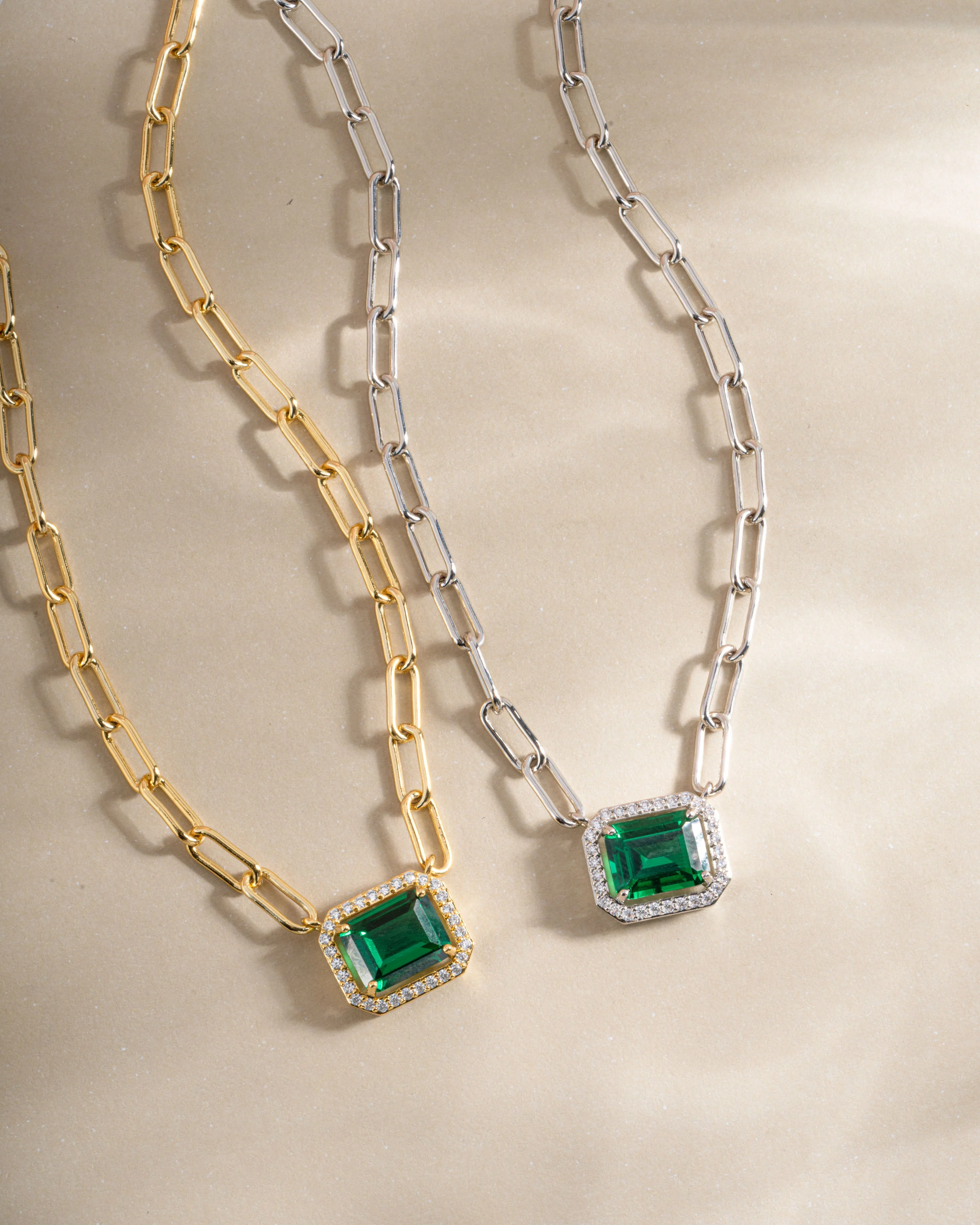 Paperclip Emerald Pendant Necklace - Image 3