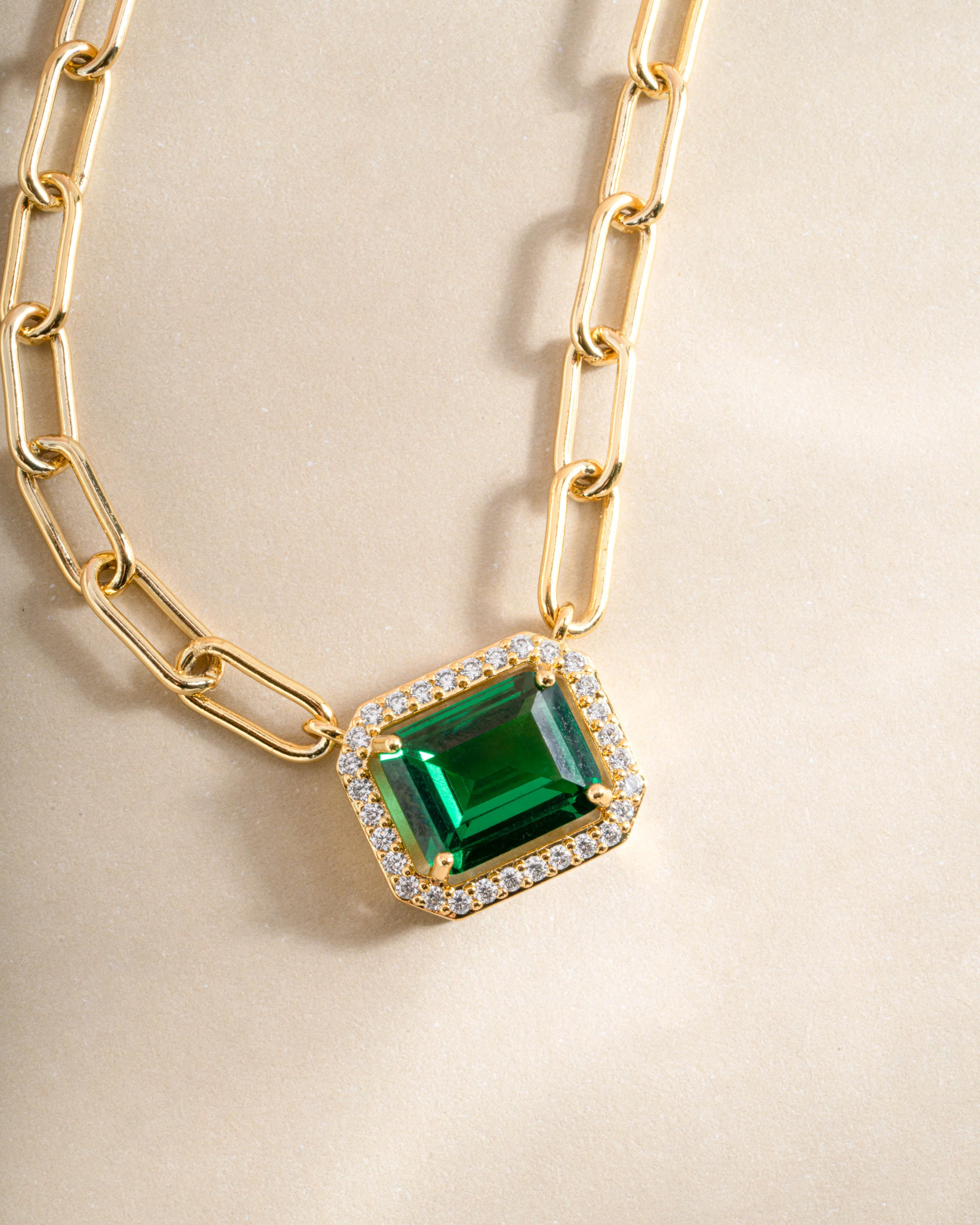 Paperclip Emerald Pendant Necklace - Image 5