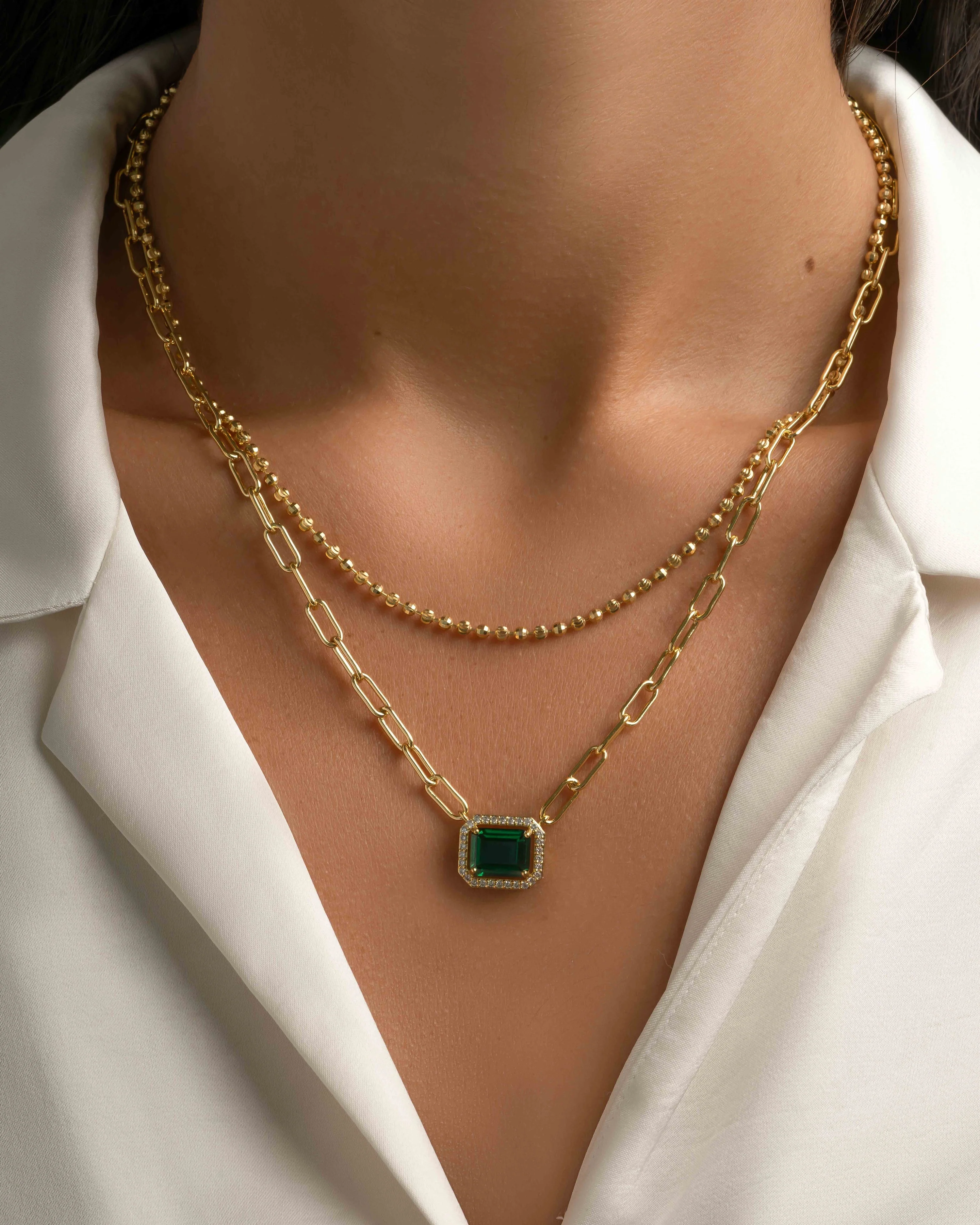 Paperclip Emerald Pendant Necklace - Image 7
