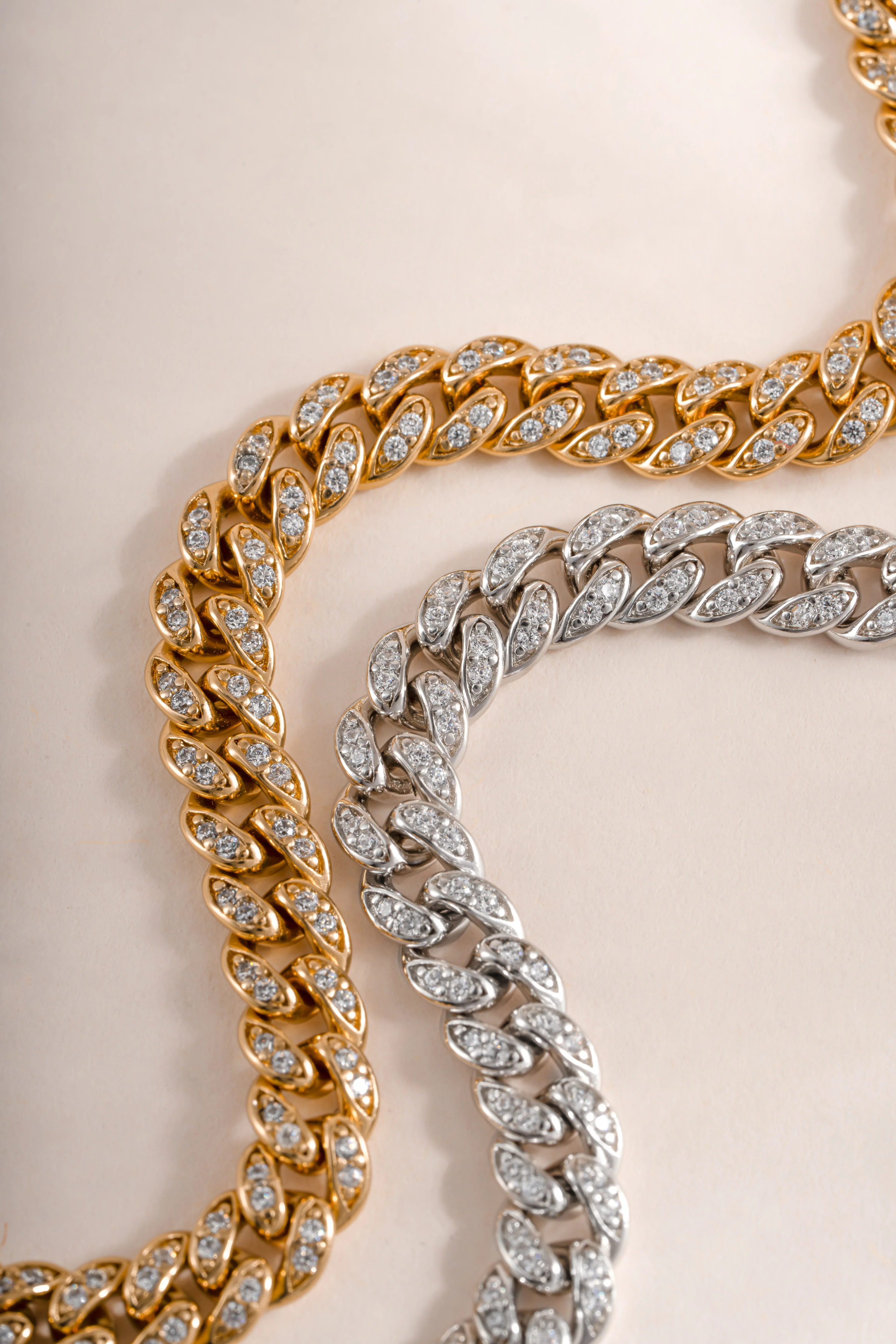 Pavé Chain Link Bracelet - Image 3