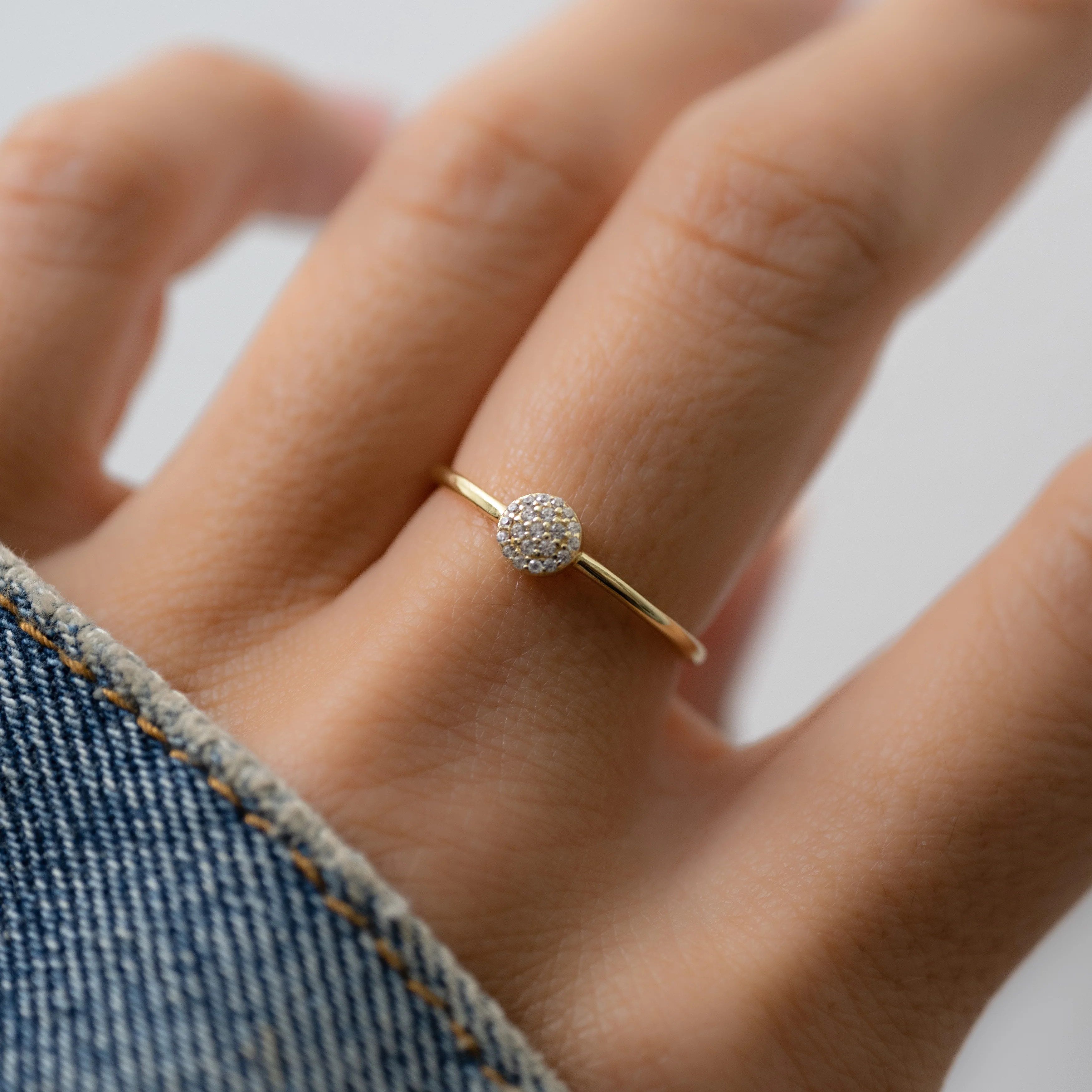 Pavé Circle Ring - Image 4