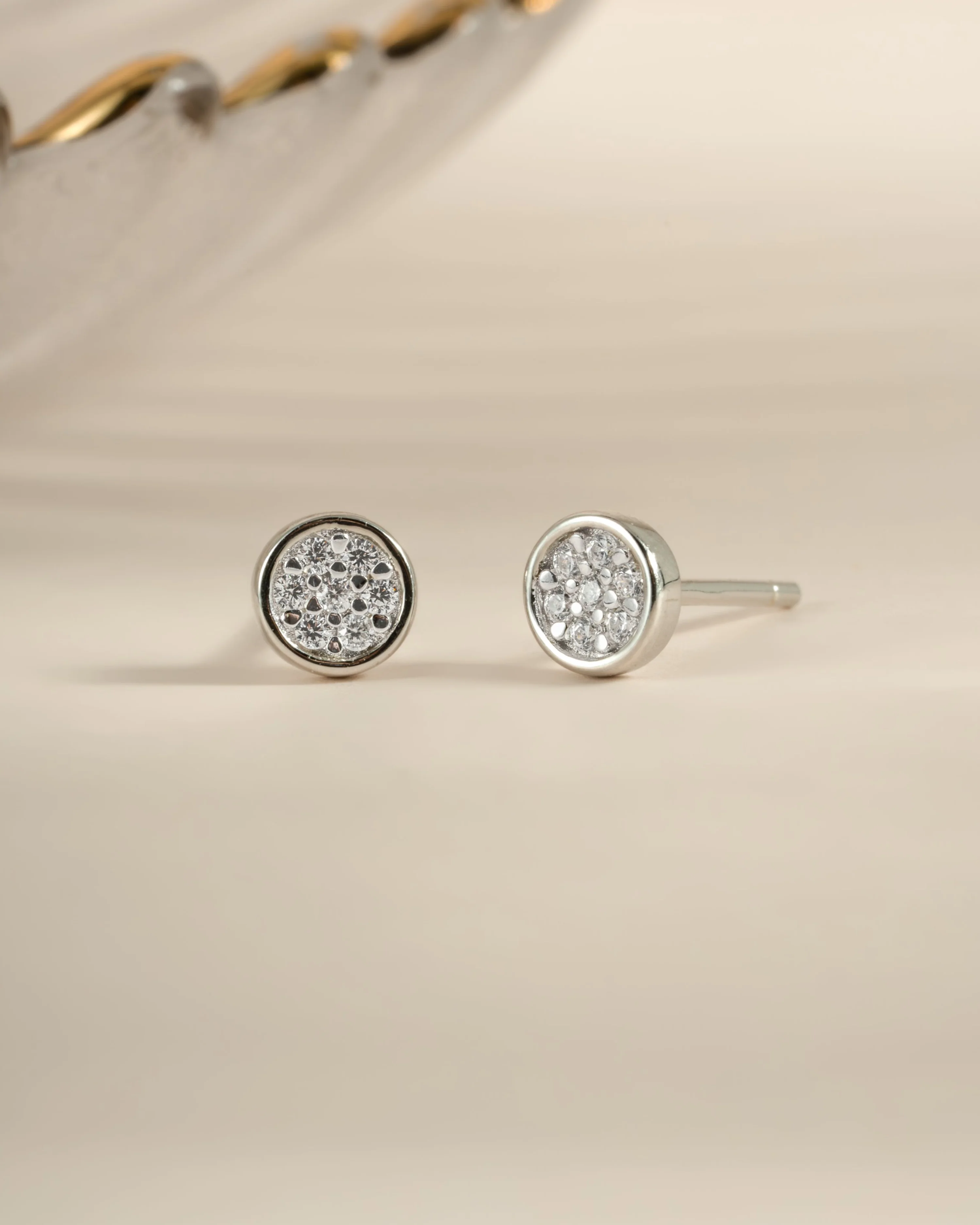 Pavé Disc Studs - Image 4