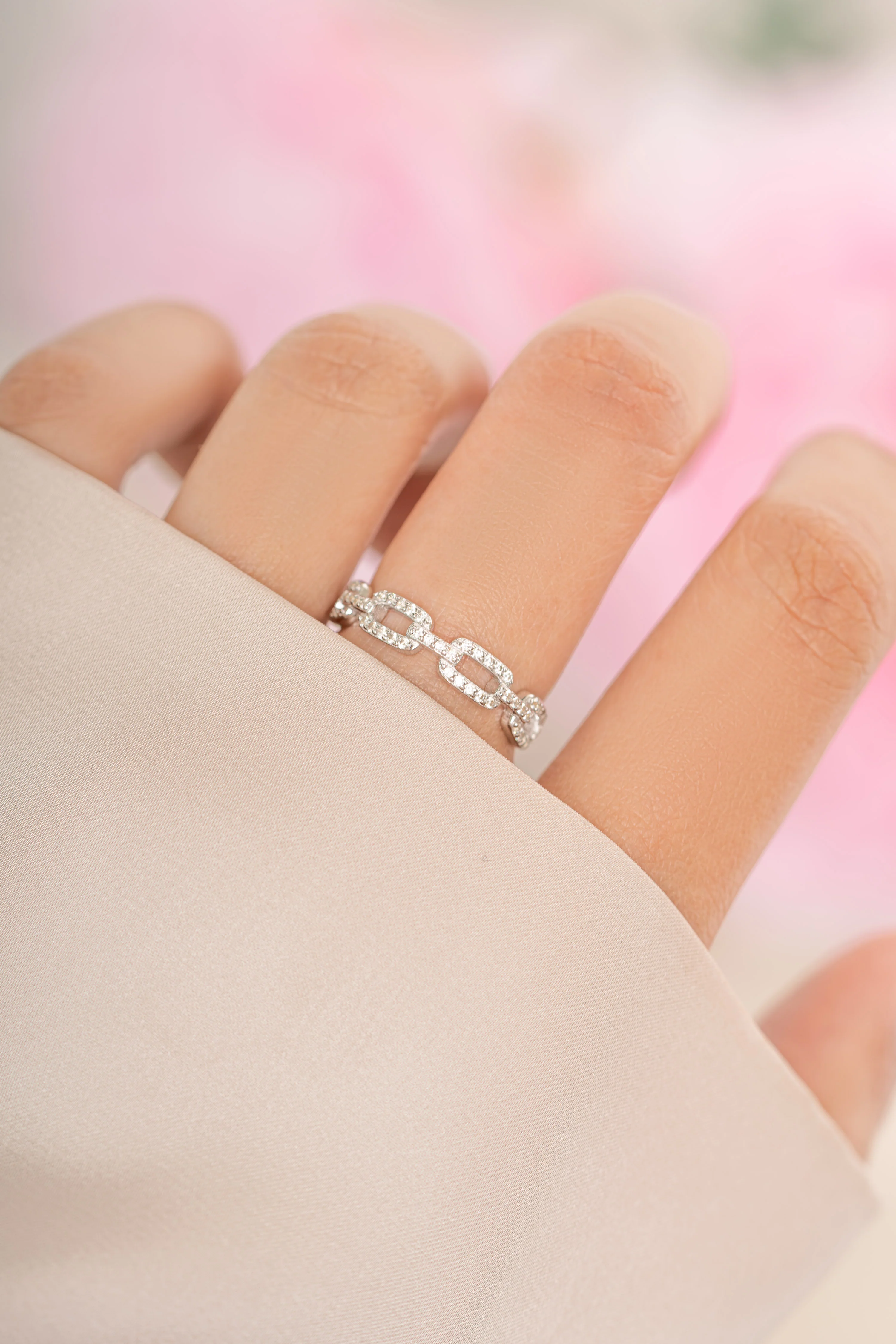 Pavé Link Ring - Image 4