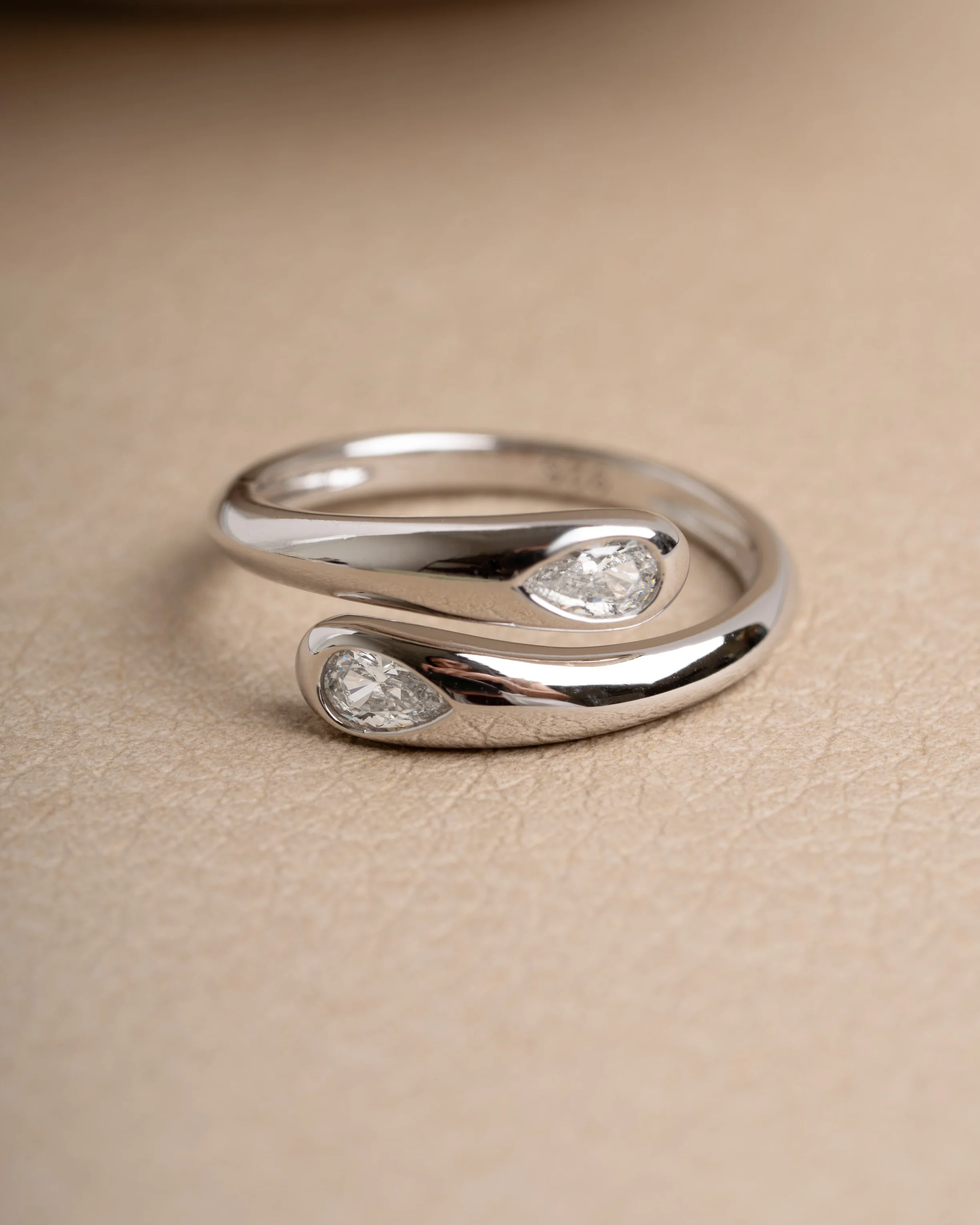 Pear Spiral Ring - Image 10