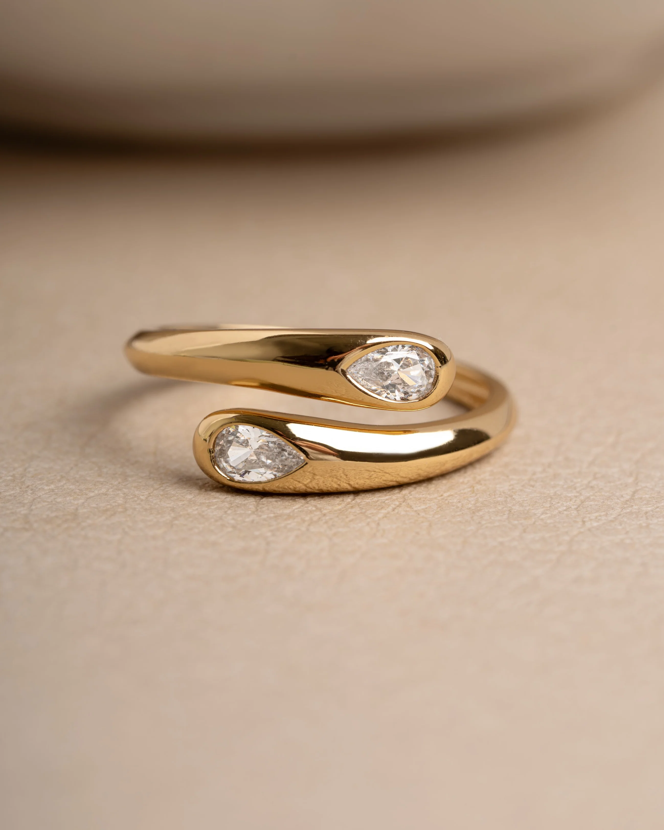 Pear Spiral Ring - Image 9