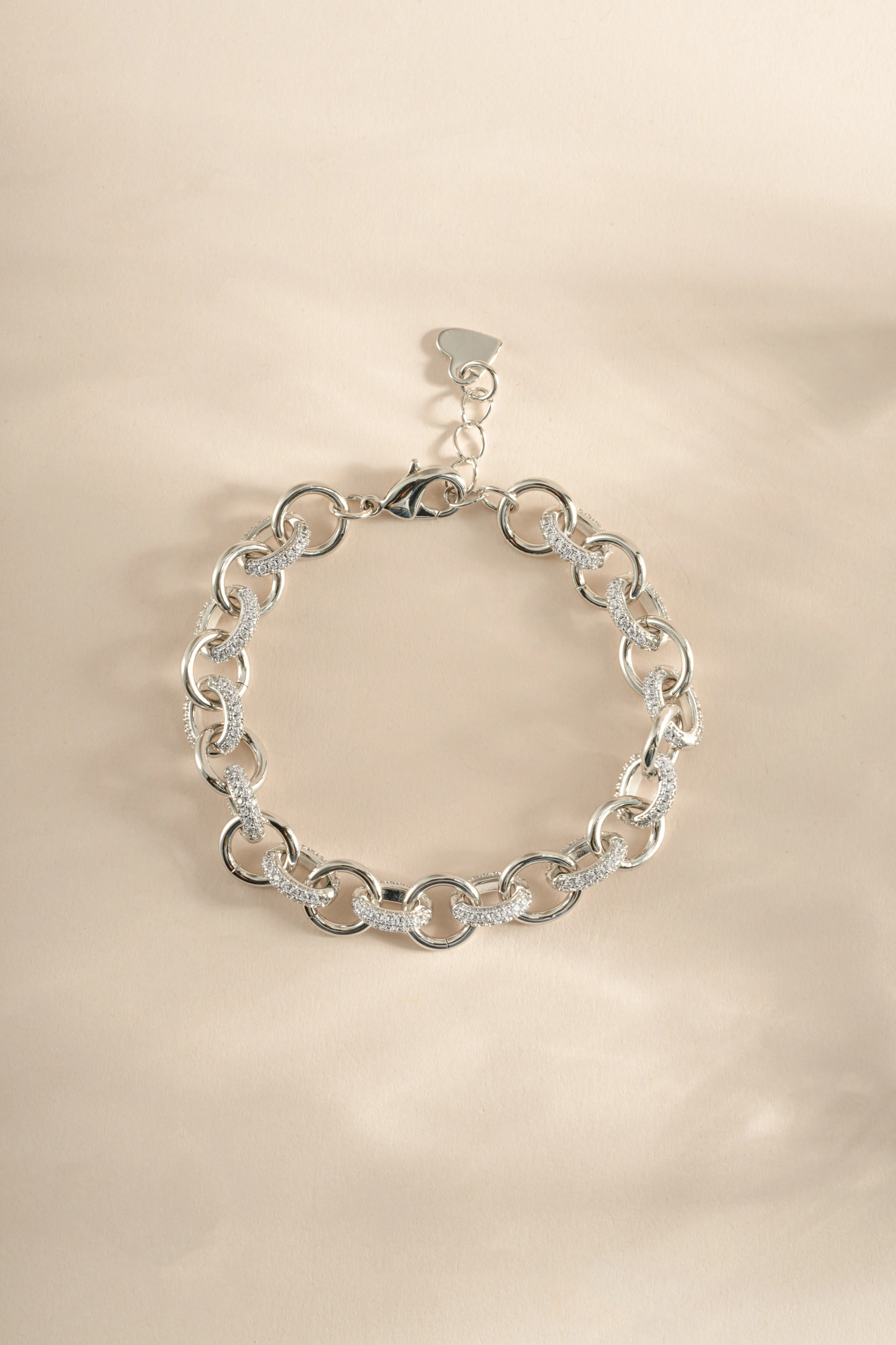 Round Pave Link Bracelet - Image 3