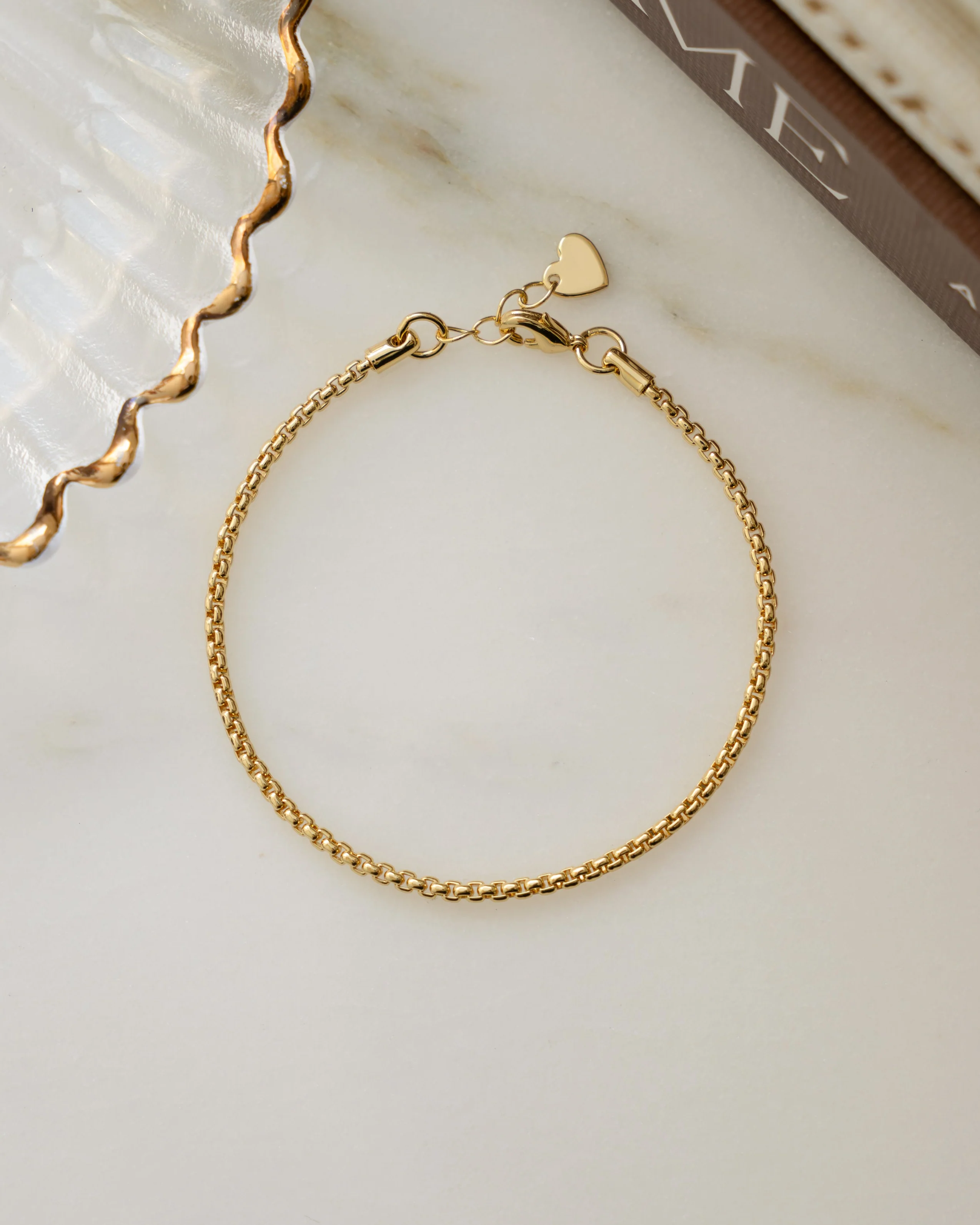 Rounded Box Chain Bracelet - Image 6