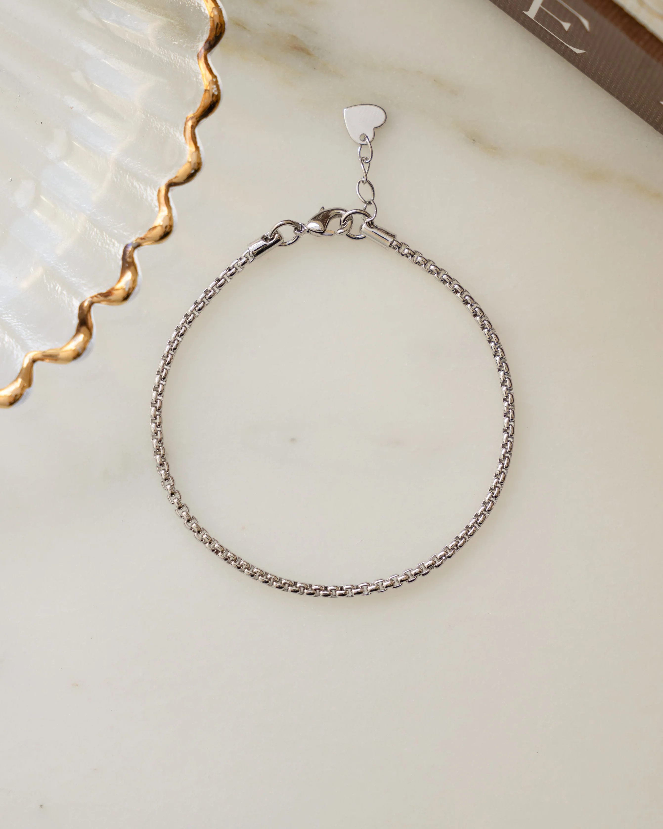 Rounded Box Chain Bracelet - Image 8