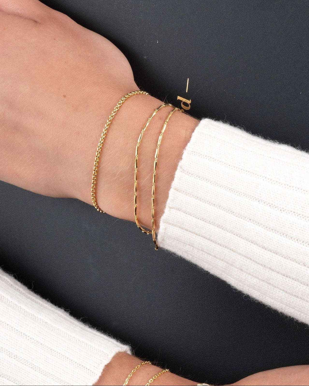 Rounded Box Chain Bracelet - Image 9