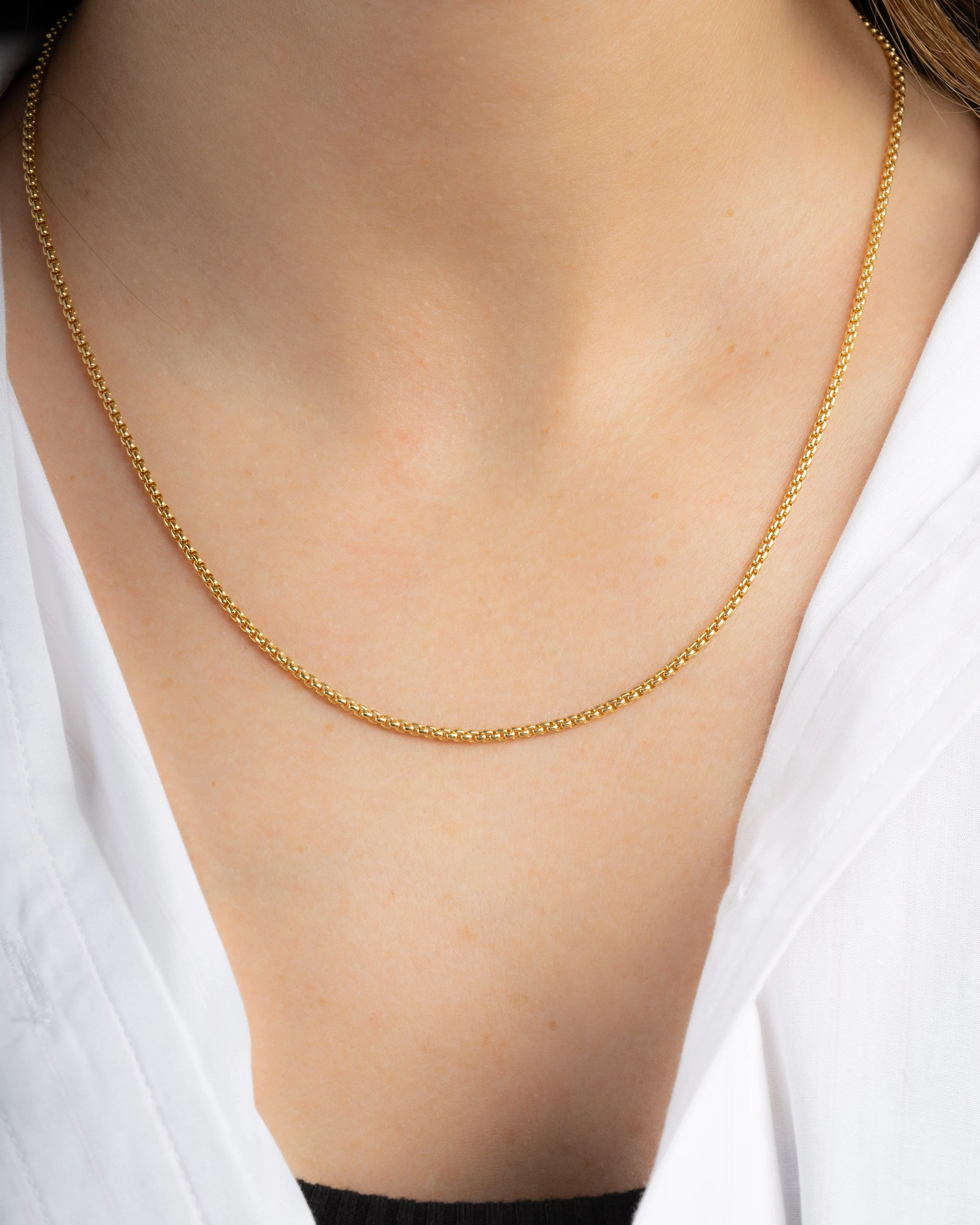 Rounded Box Chain Necklace - Image 2