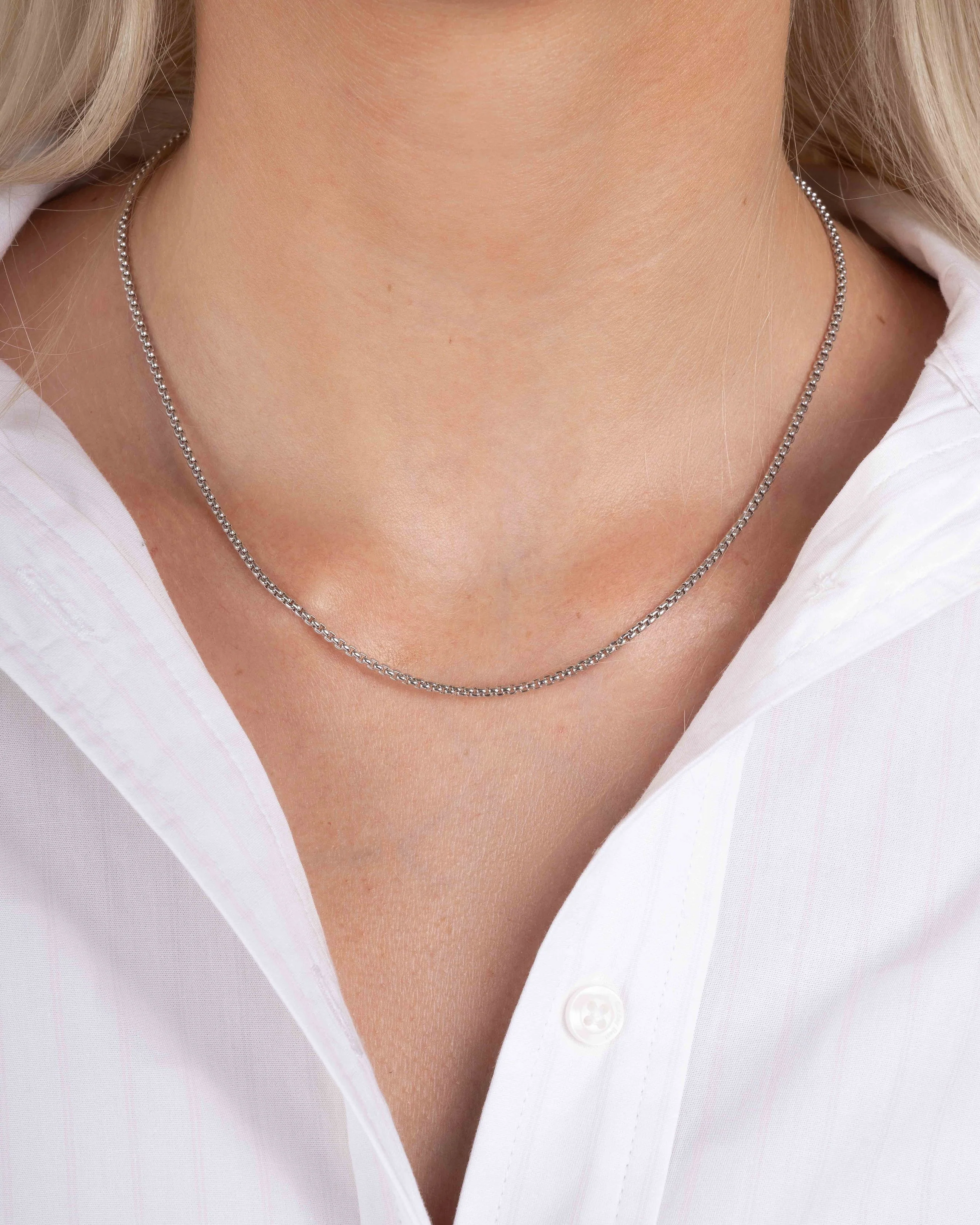 Rounded Box Chain Necklace - Image 4