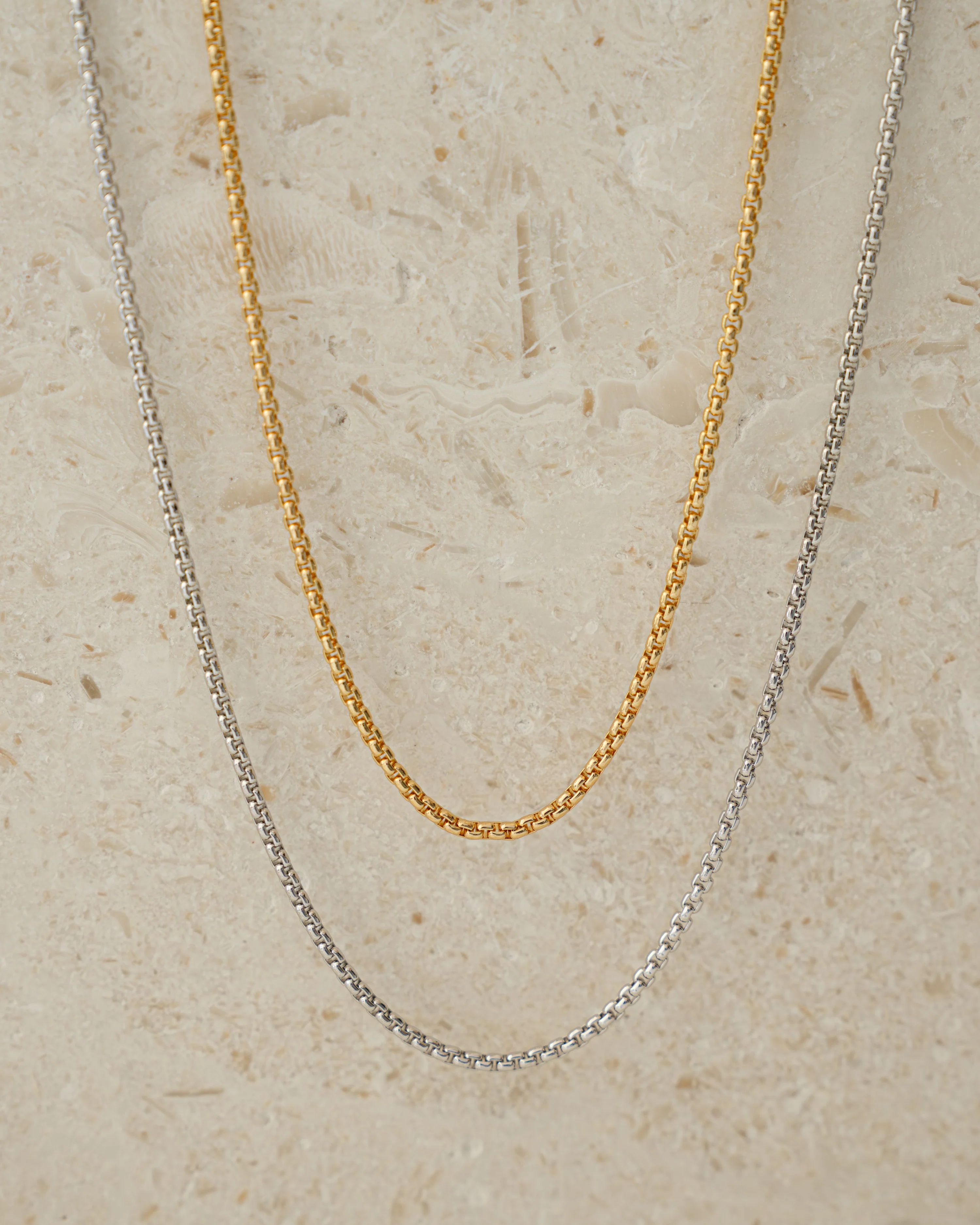 Rounded Box Chain Necklace - Image 5