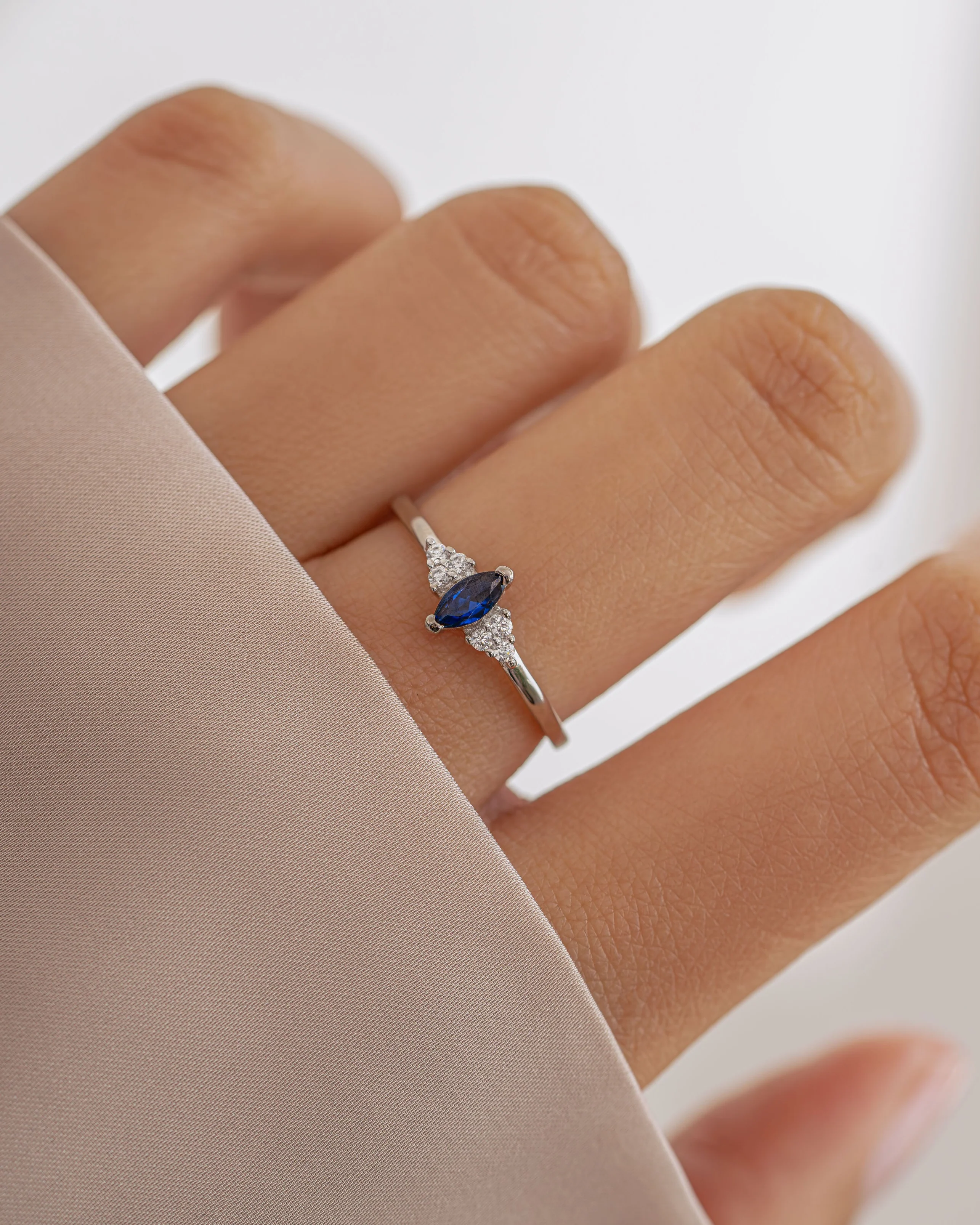 Sapphire Marquise Ring - Image 5