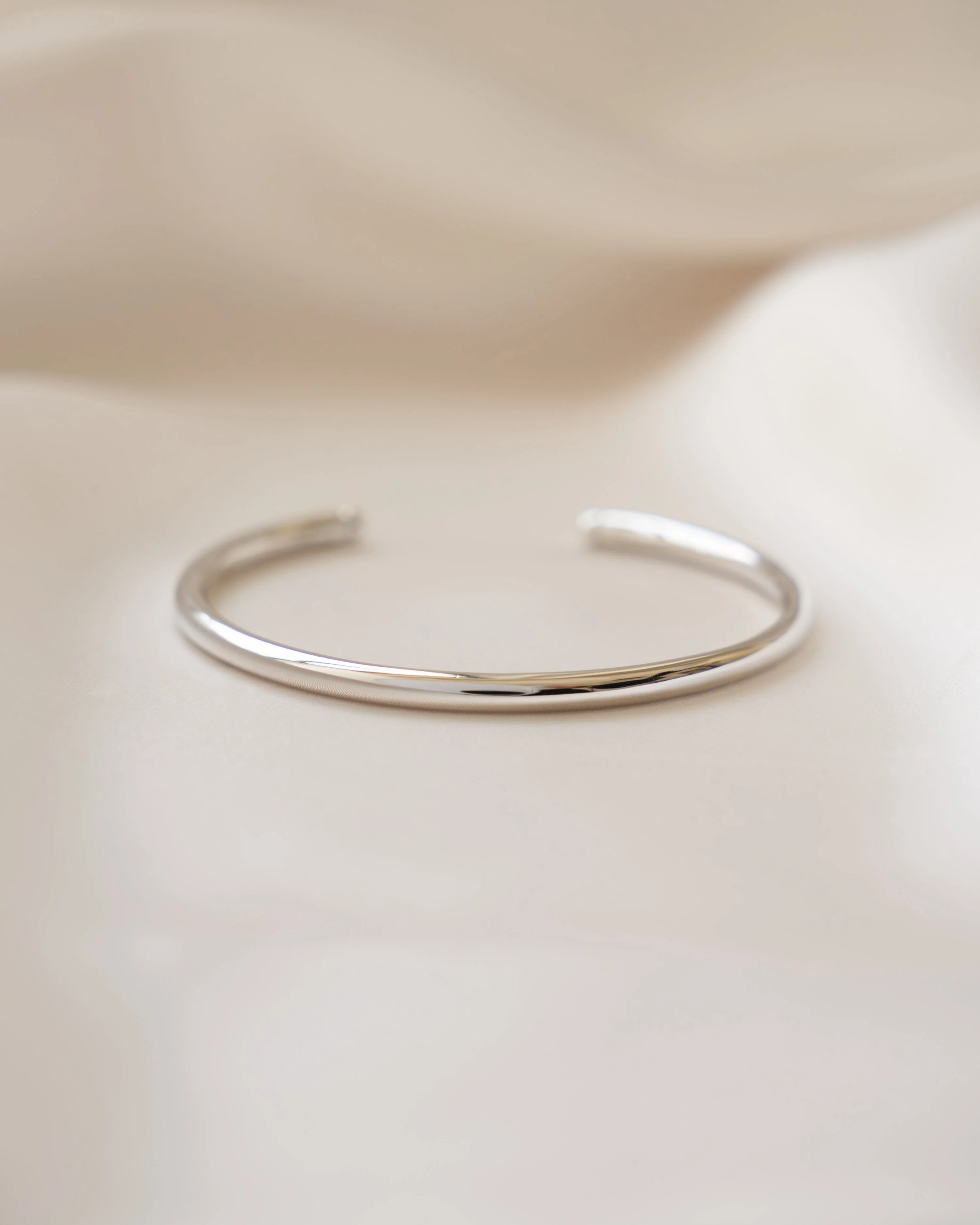 Simple Cuff Bangle - Image 7