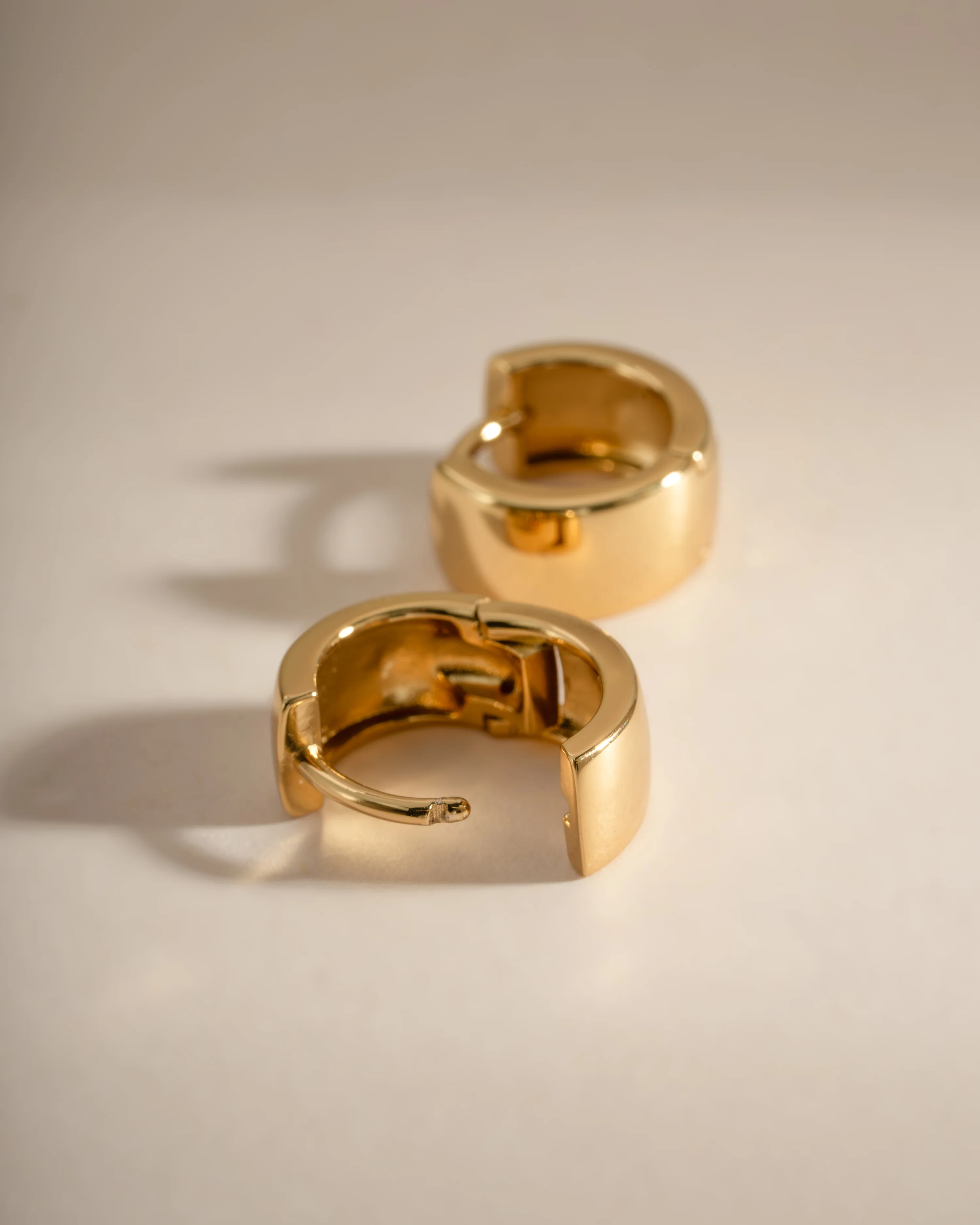 Small Chunky Hoops - Image 5