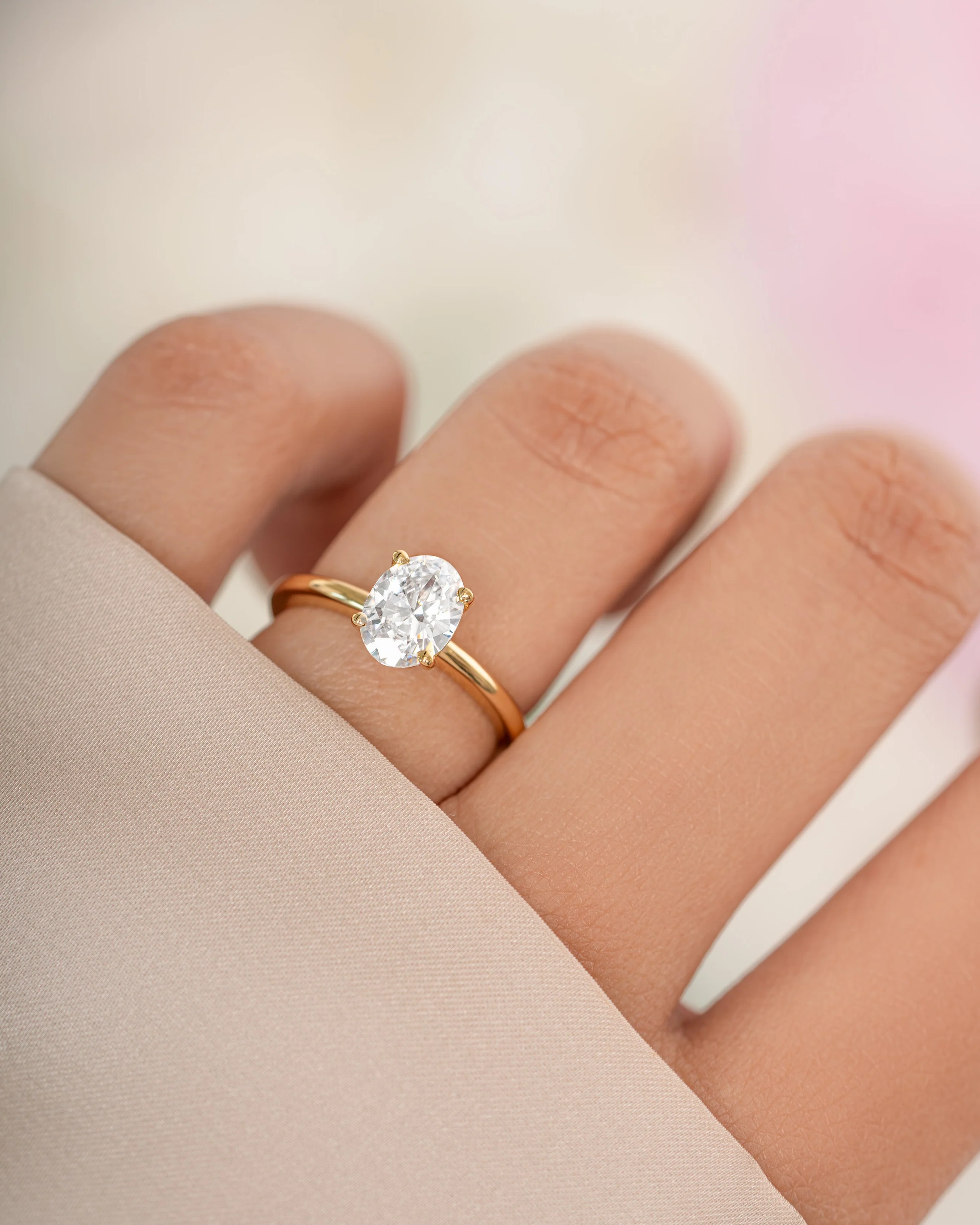 Solitaire Oval Ring - Image 2