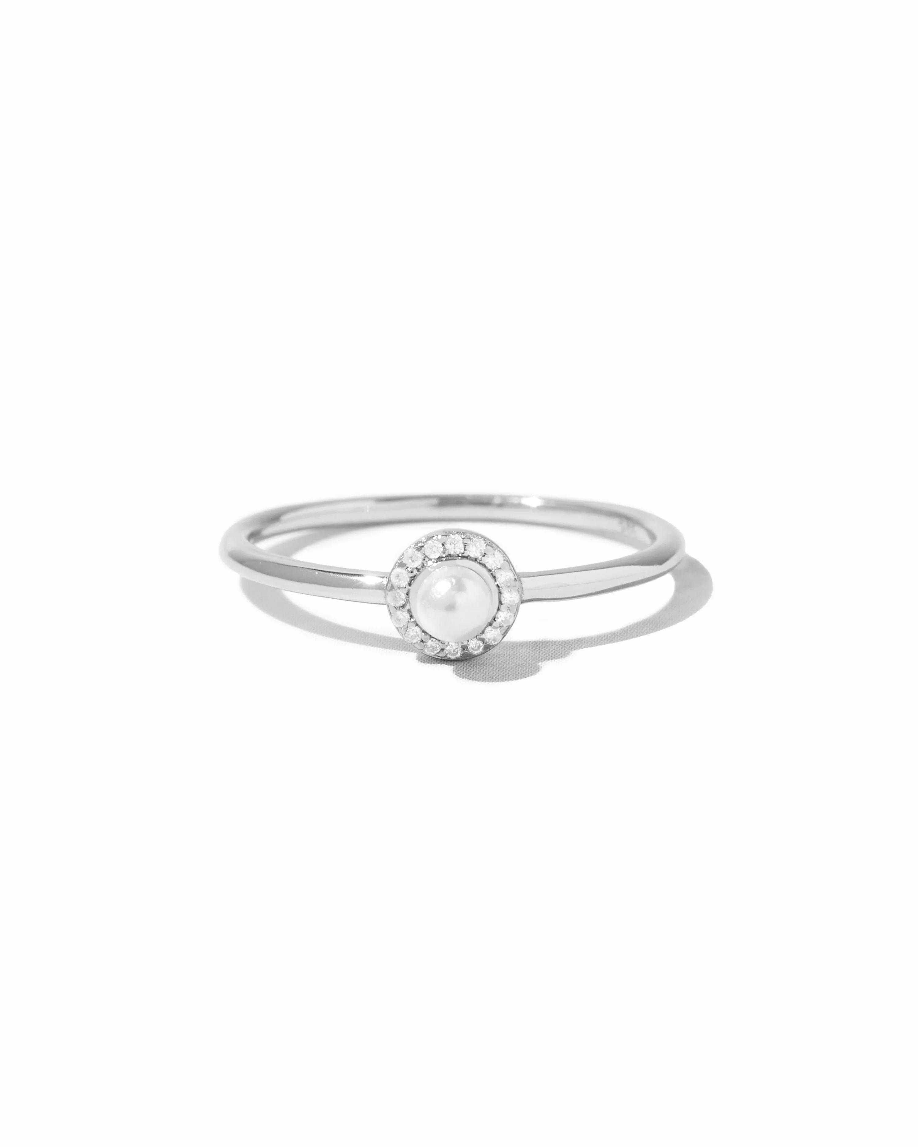 Solitaire Pearl Ring - Image 3