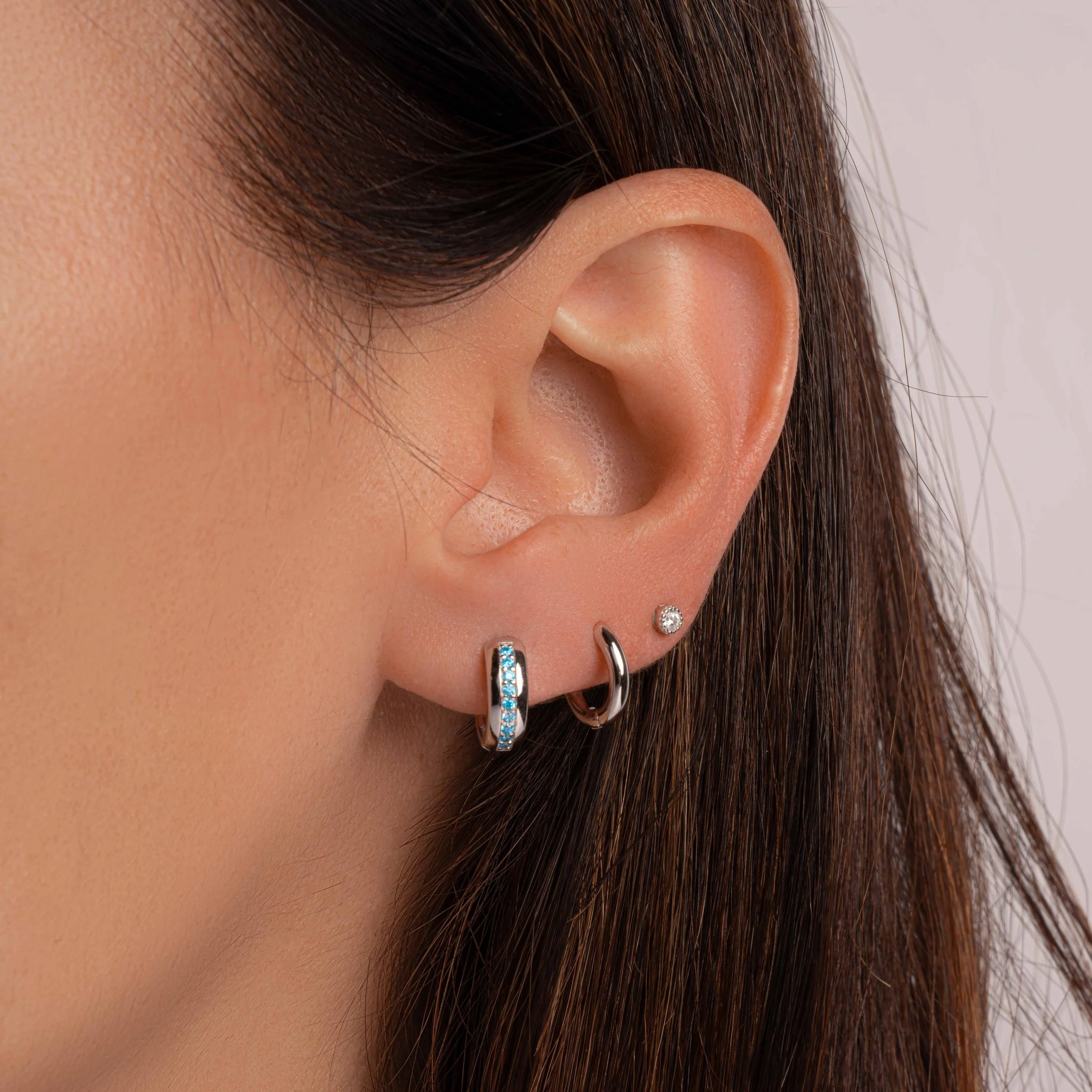Stripe Aquamarine Huggie Earrings - Image 4