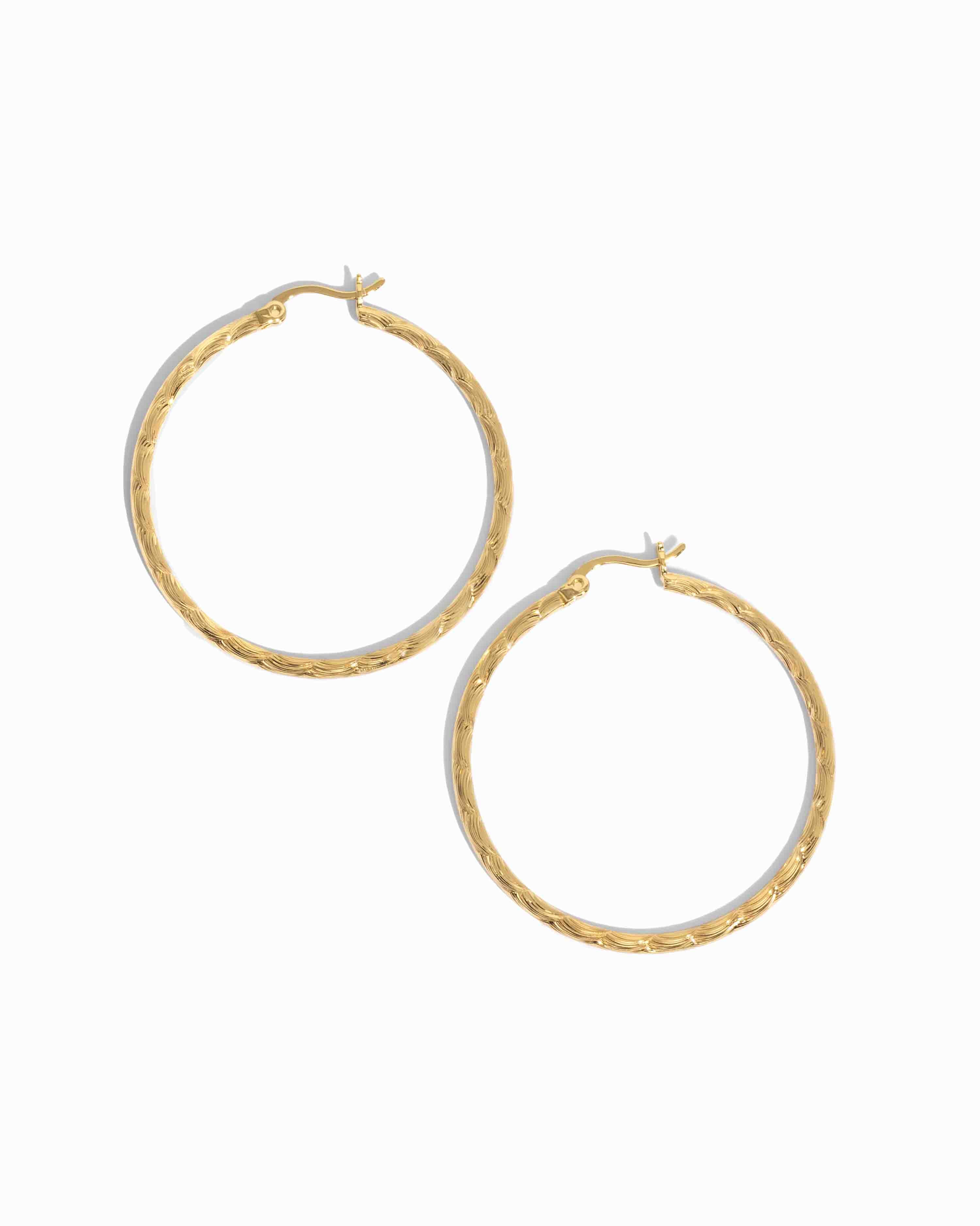 35mm Textured Hoops