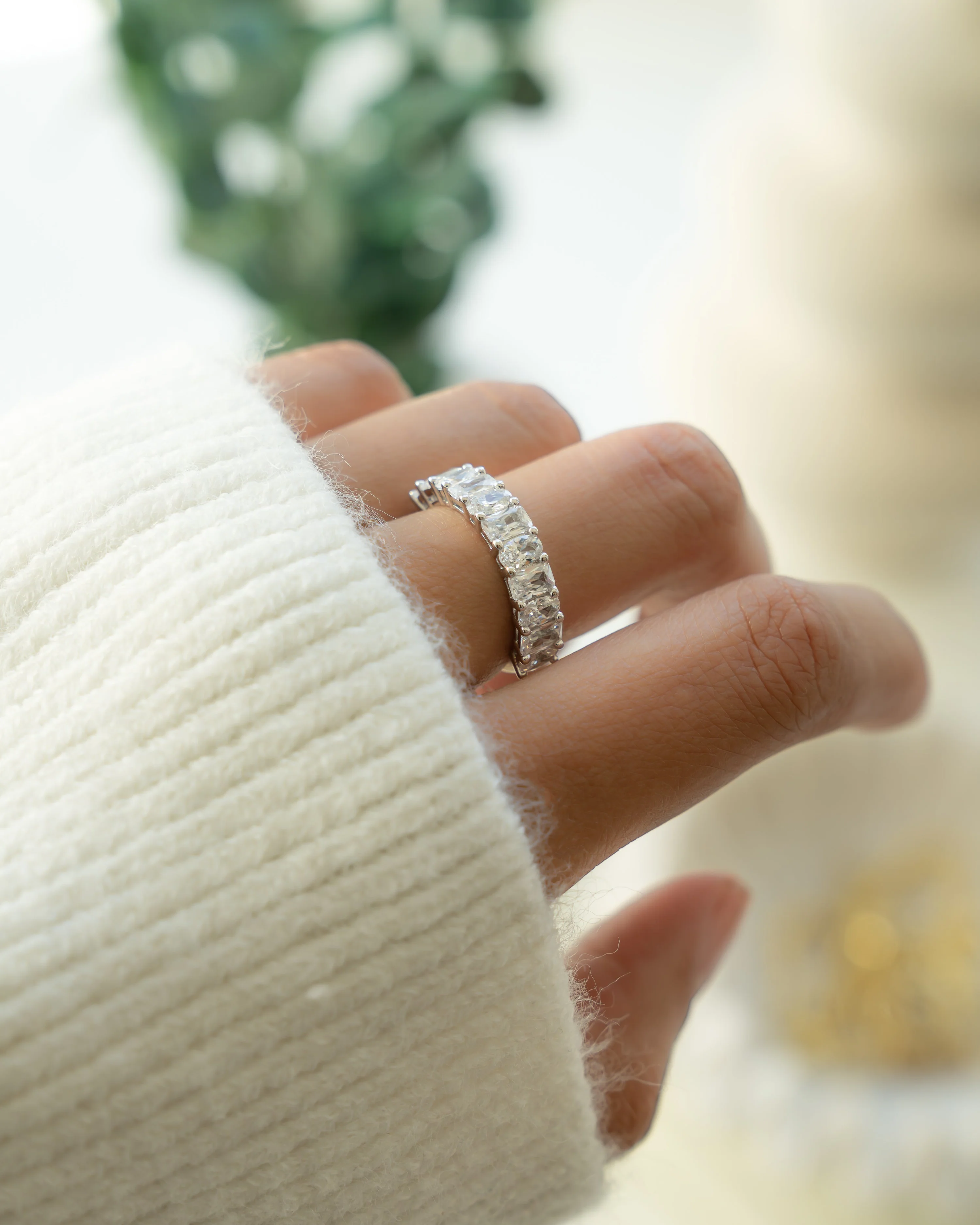 The Iris Ring - Image 9