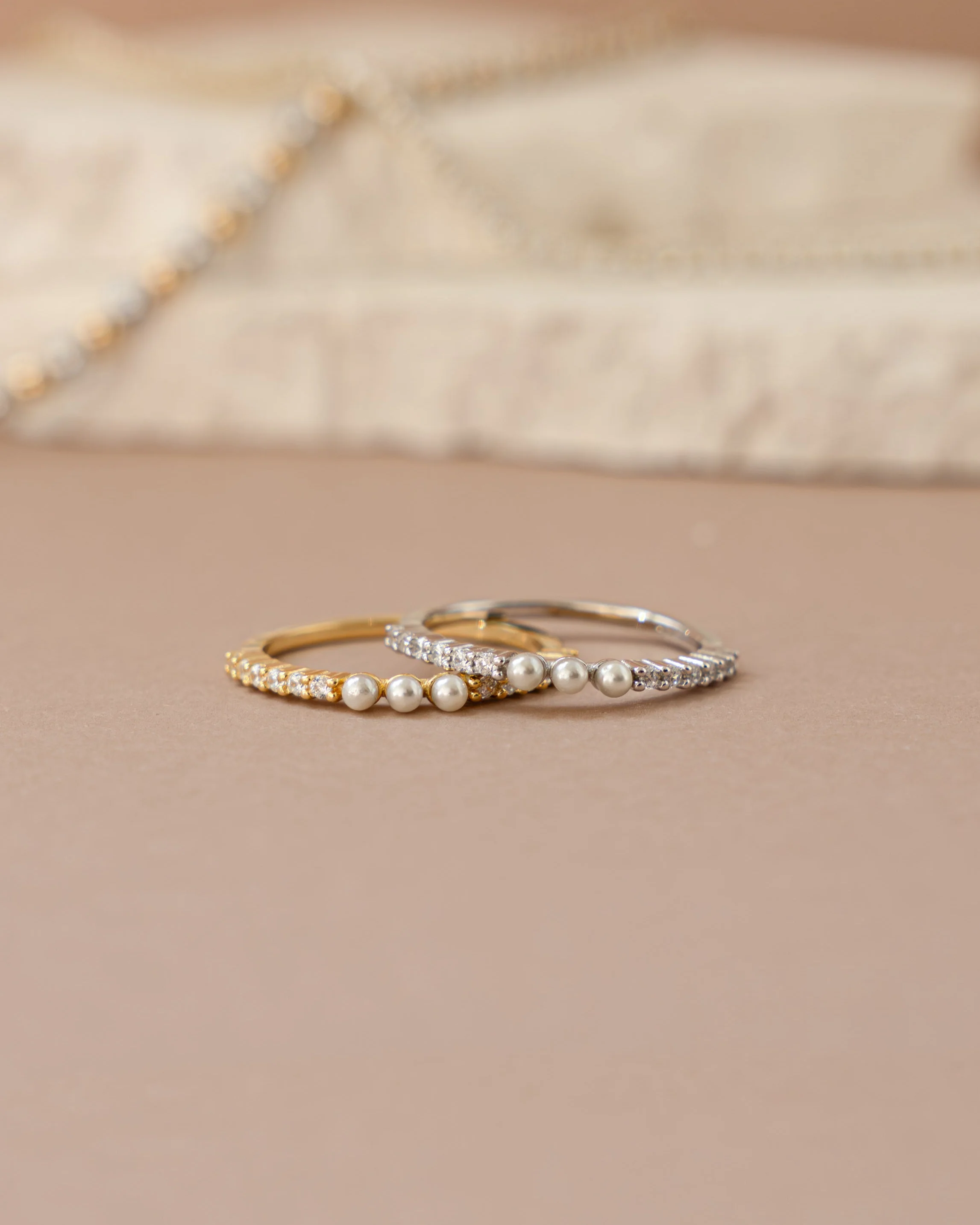 Three Pearl Ring - Image 3