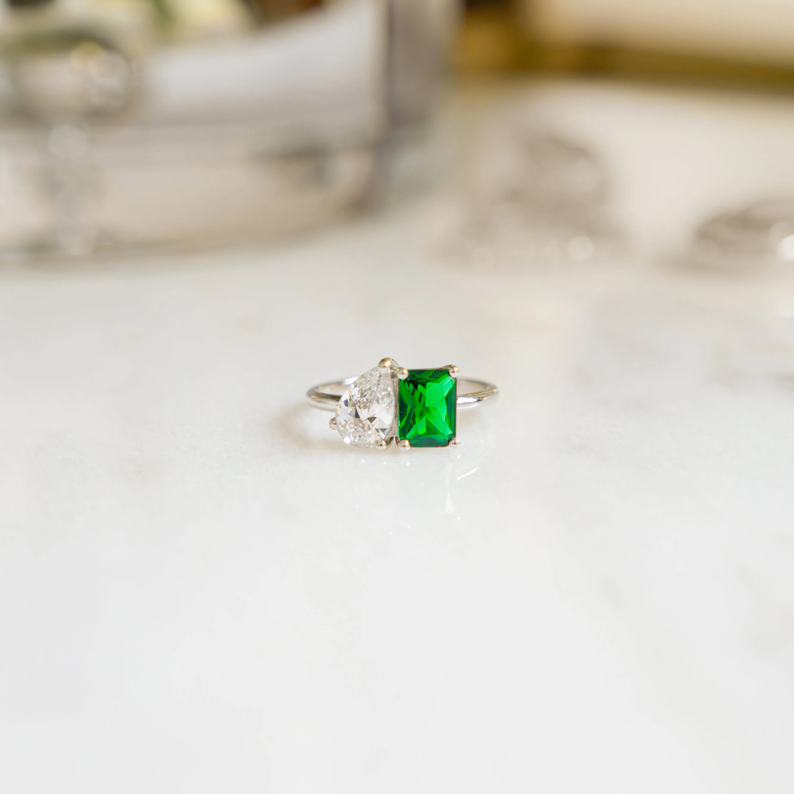 Toi et Moi Emerald Ring - Image 9
