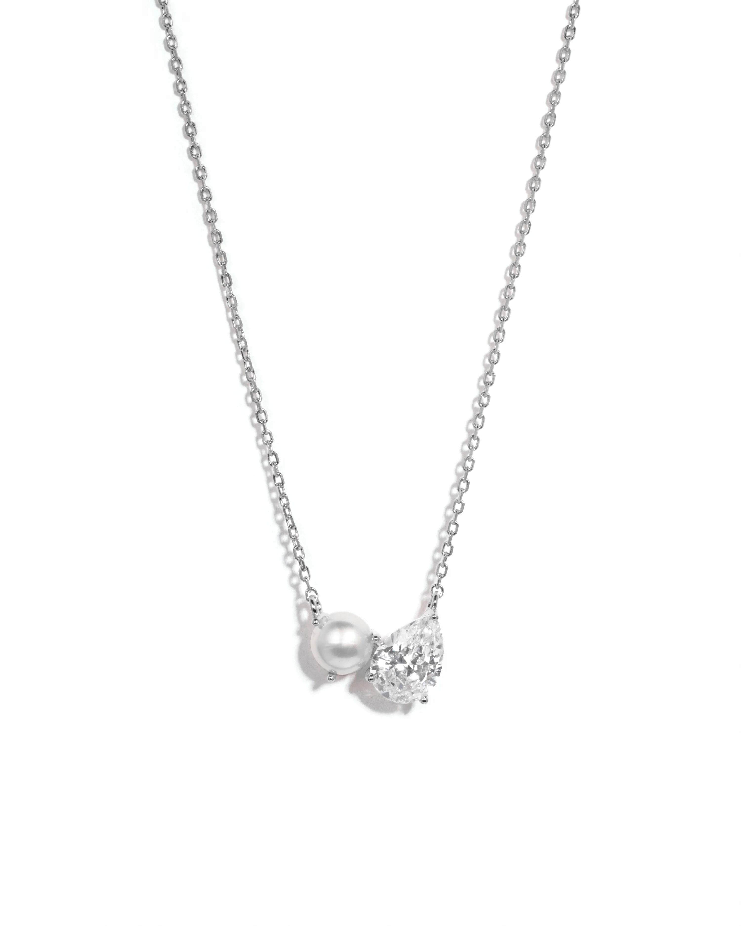 Toi et Moi Pearl Necklace - Image 3