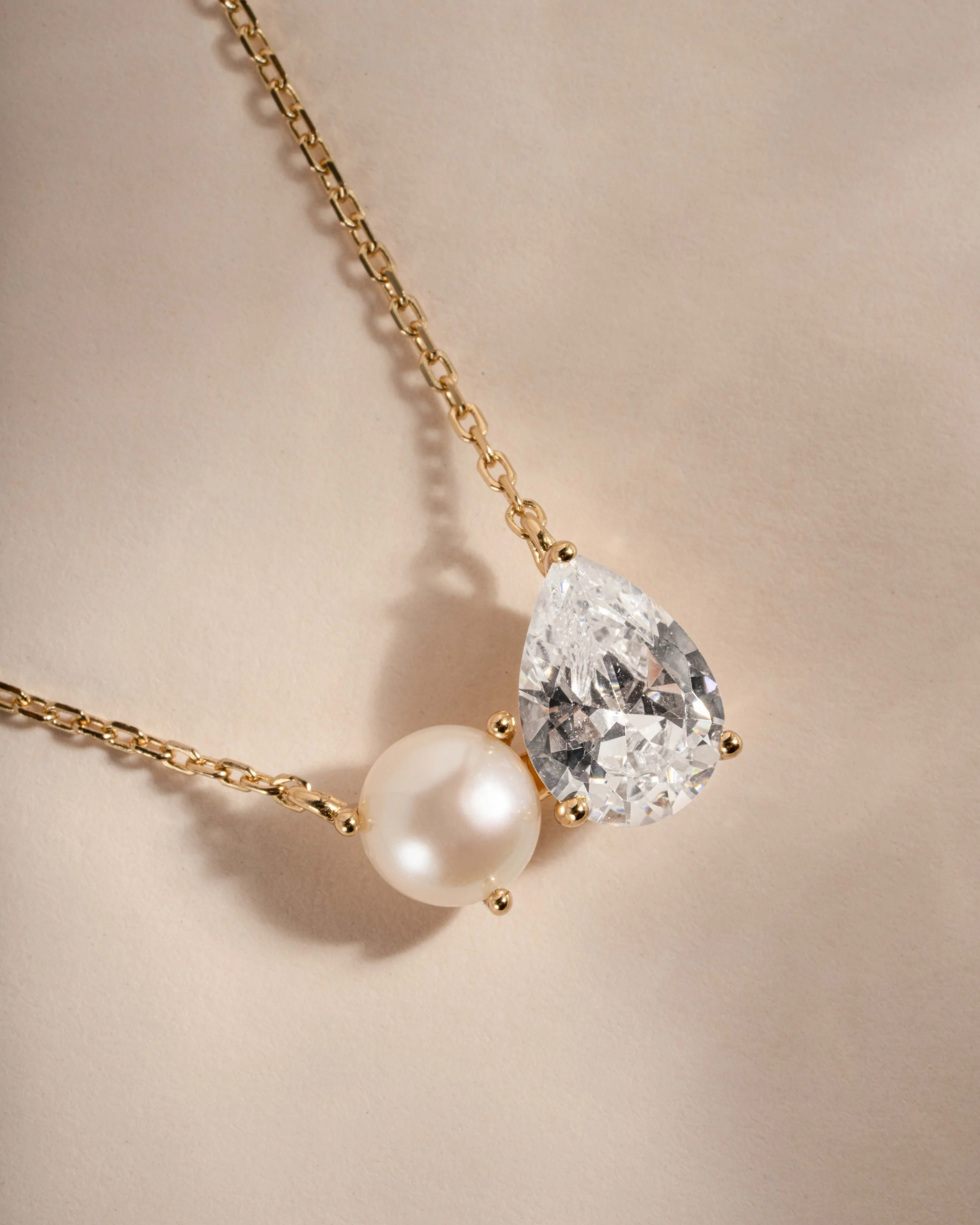Toi et Moi Pearl Necklace - Image 5