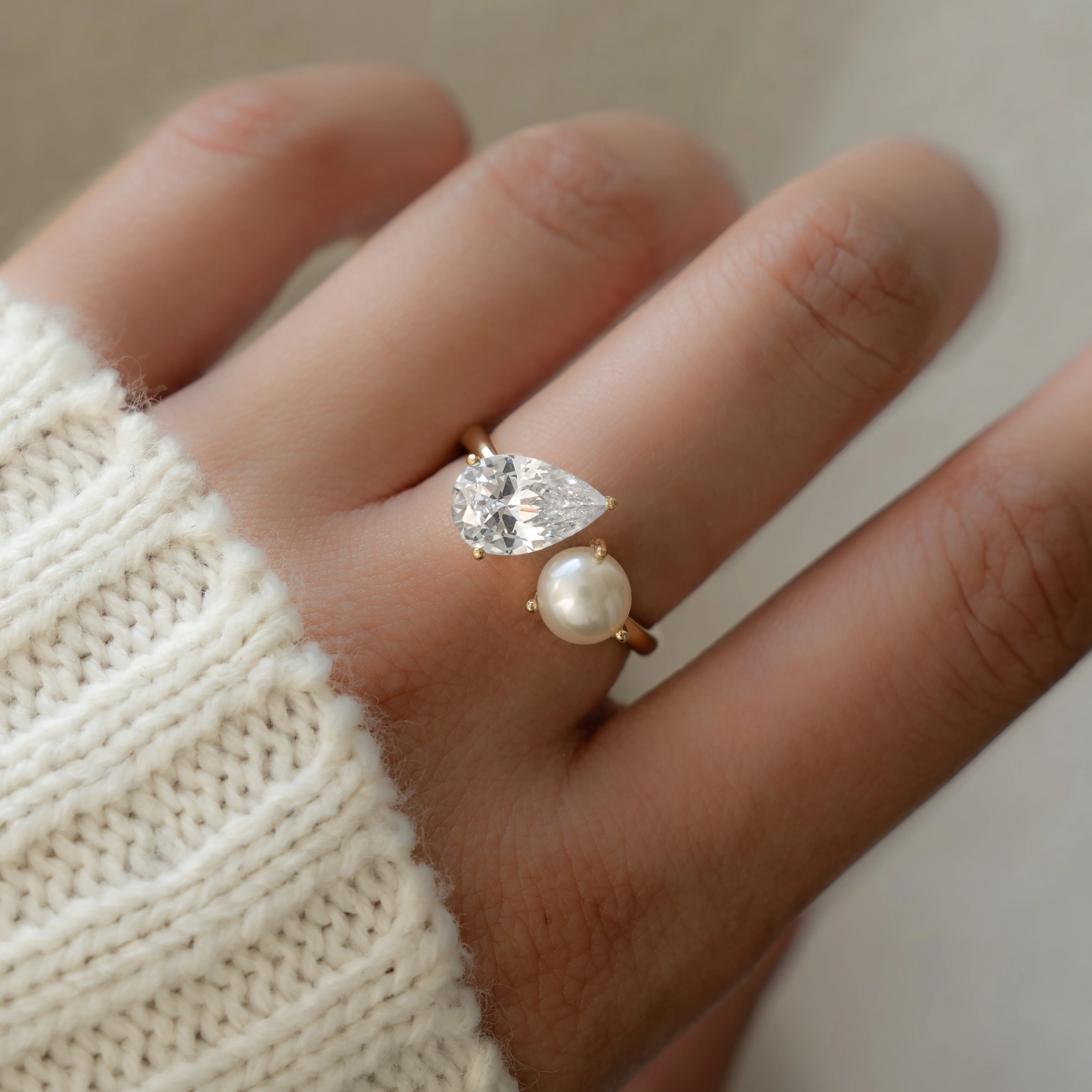 Toi et Moi Pearl Ring - Image 2