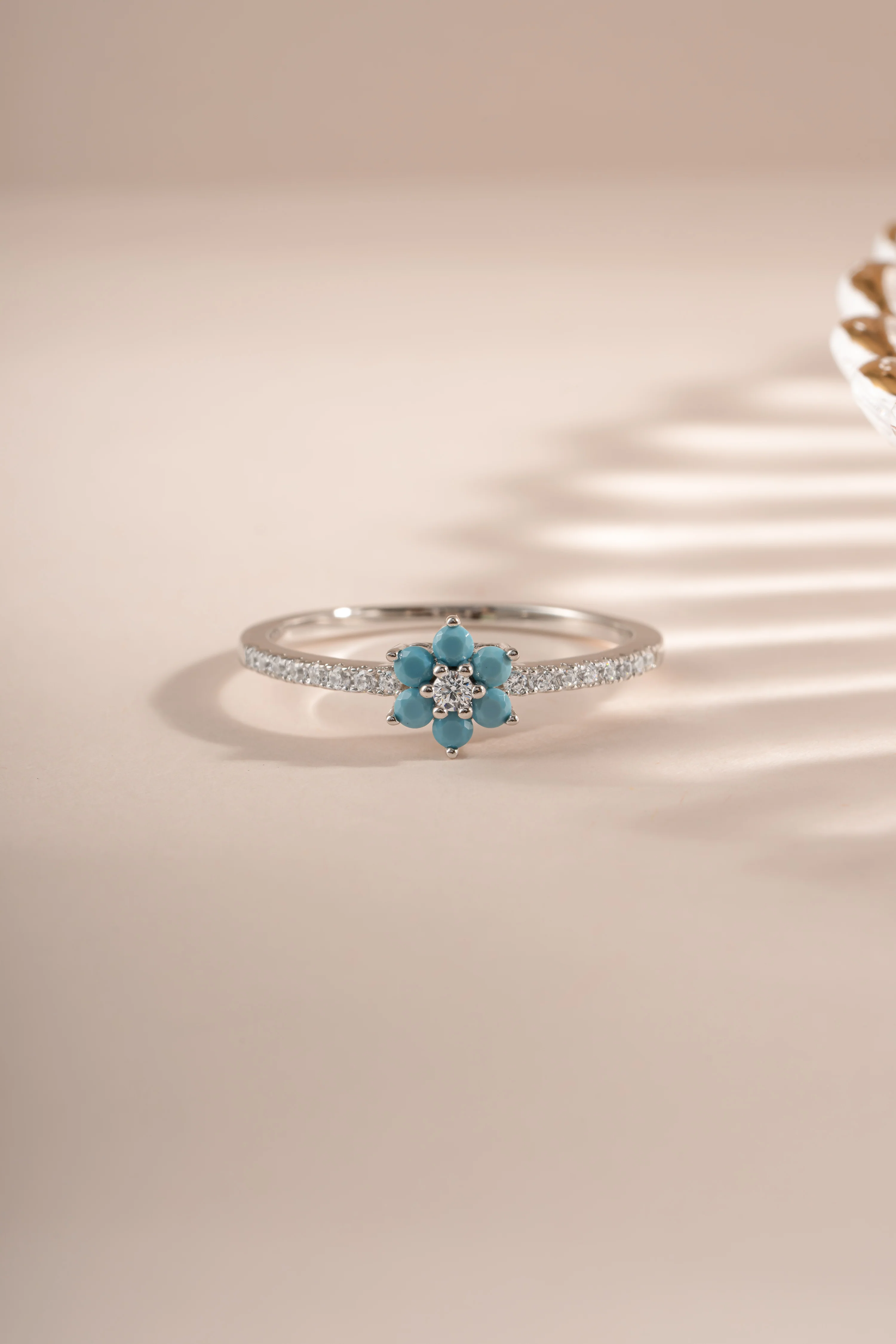Turquoise Flower Ring - Image 8