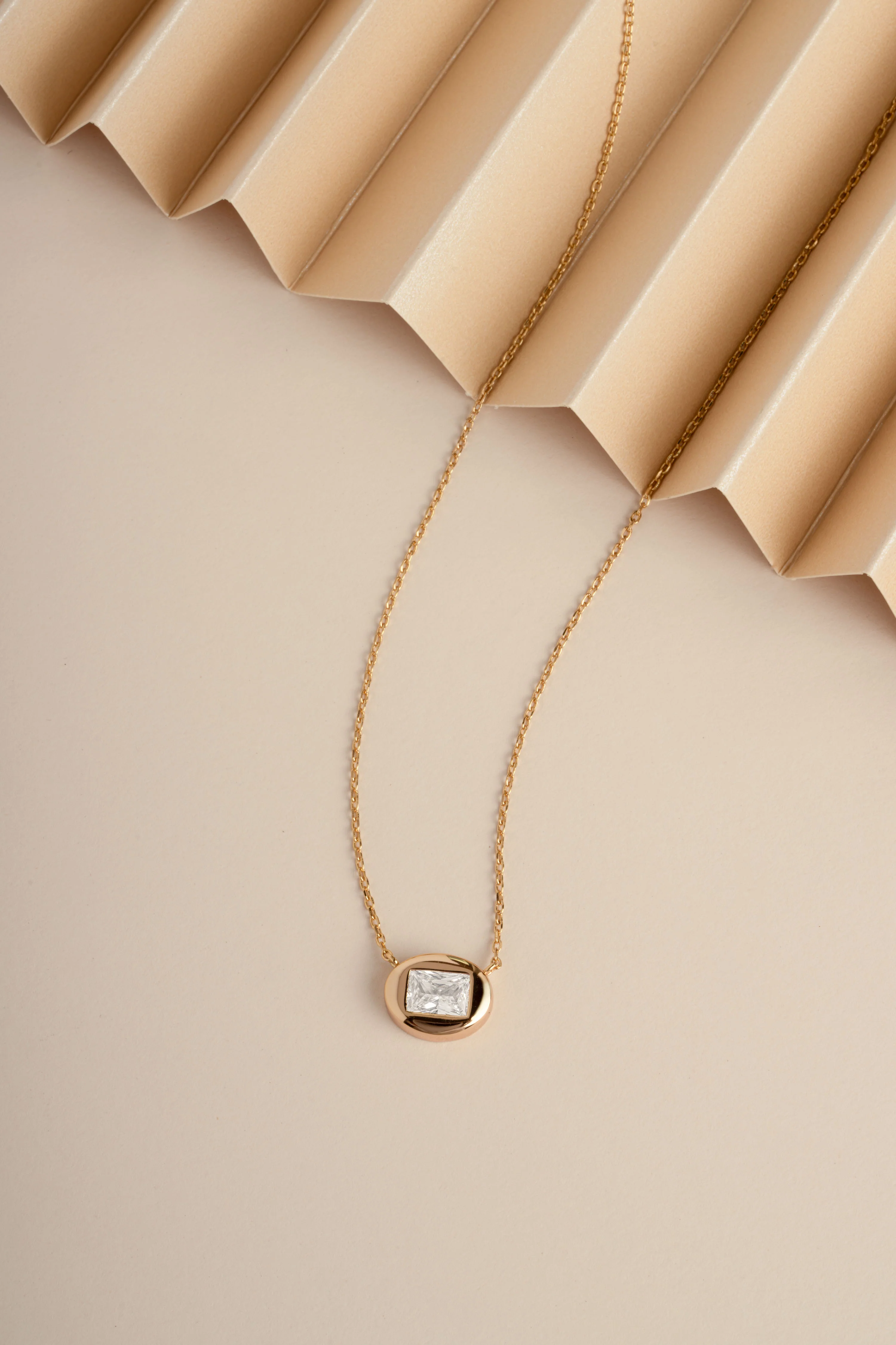 Valerie Bubble Bezel Necklace - Image 5