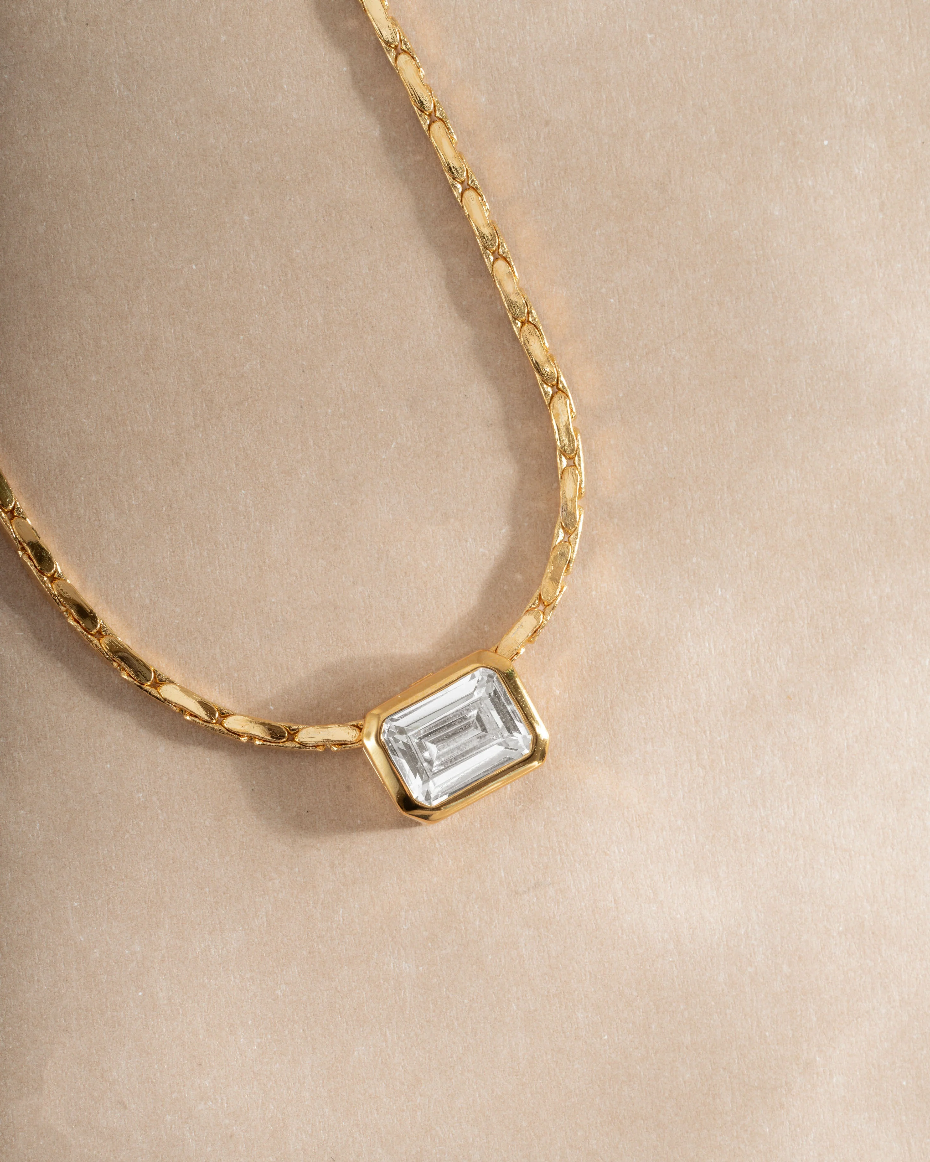 White CZ Baguette Bezel Statement Necklace - Image 6
